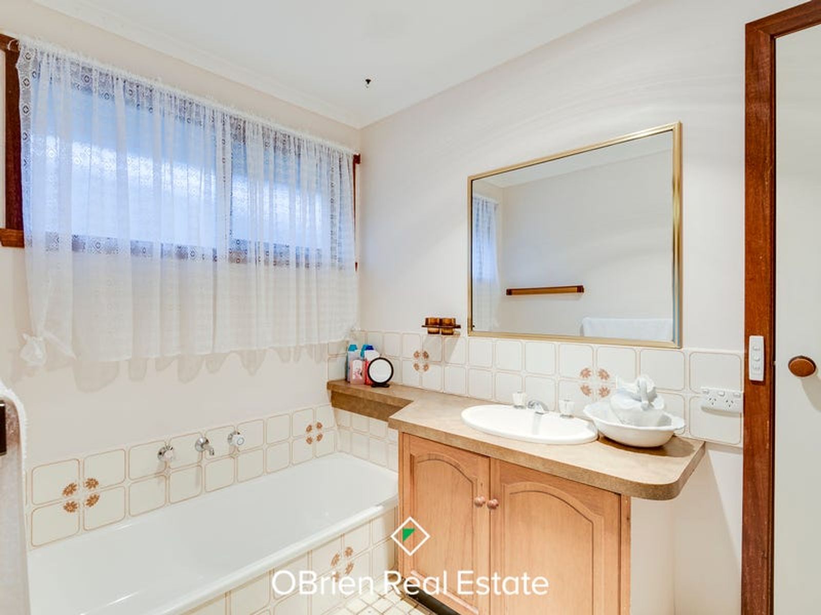 11 Barker Court, Endeavour Hills, VIC 3802, Endeavour Hills - Thumbnail 6