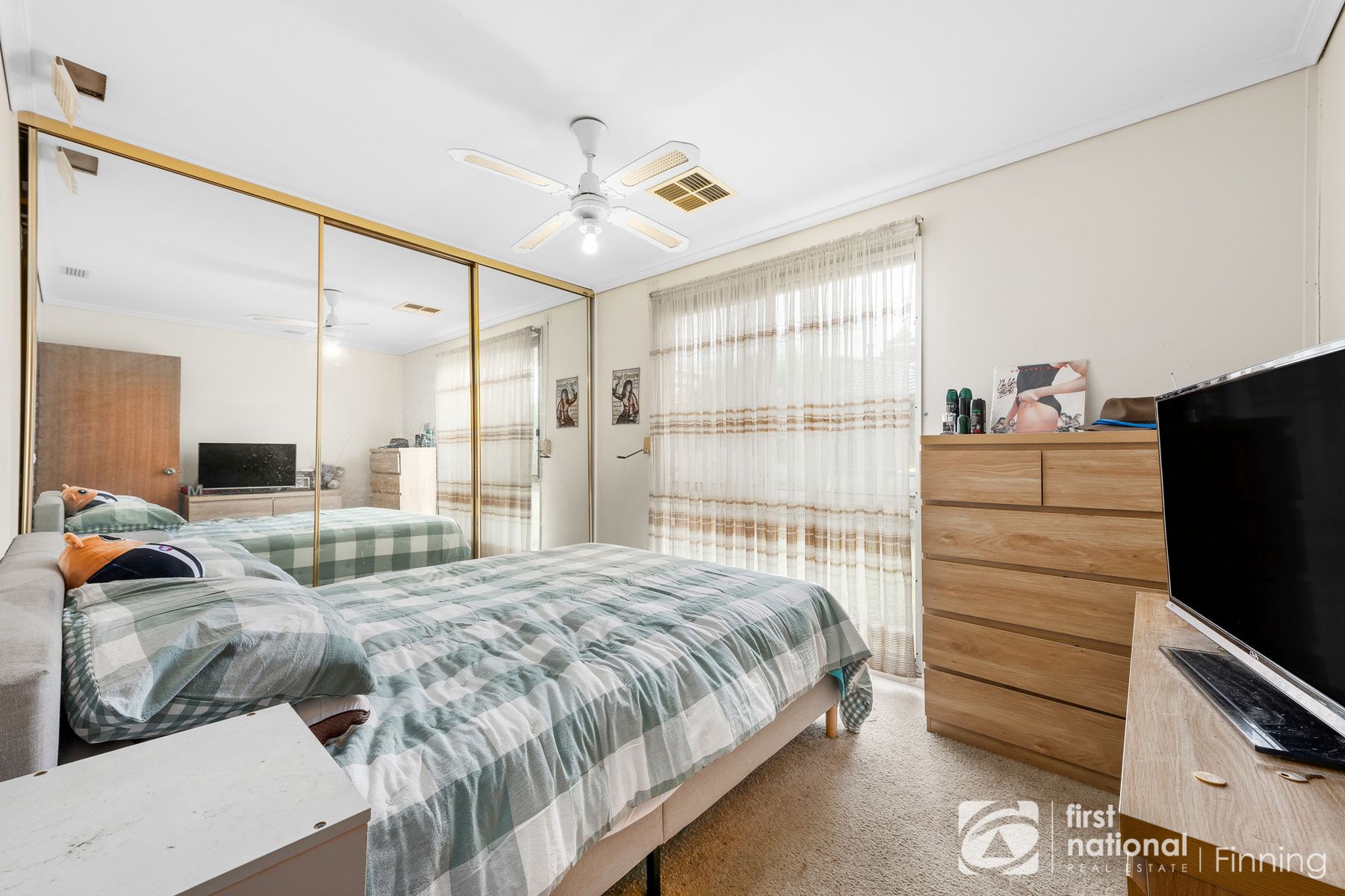 19 Fairbairn Road, Cranbourne VIC 3977, Cranbourne - Thumbnail 8