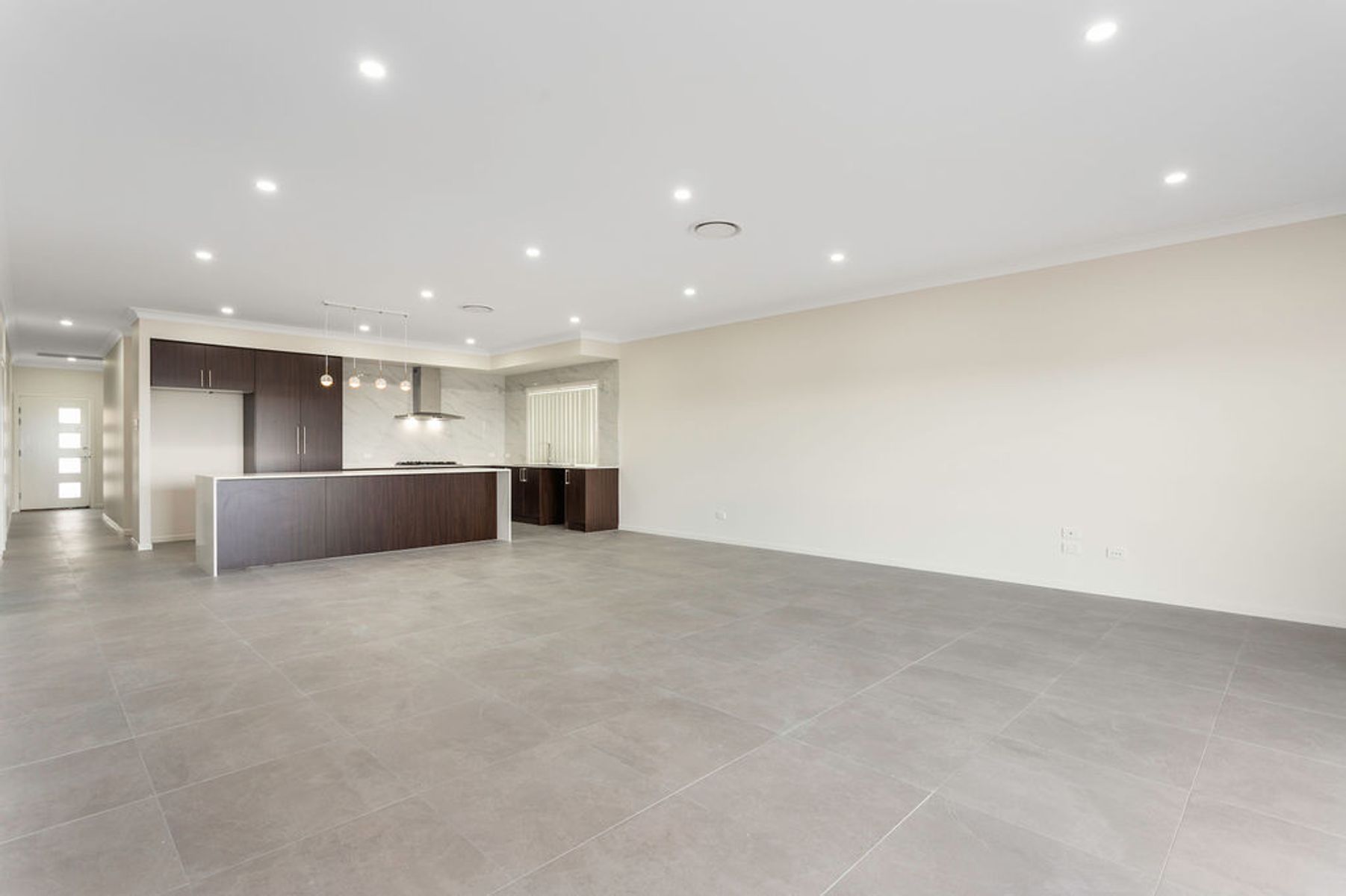37 Bemina Crescent, Spring Mountain QLD 4300, Spring Mountain - Thumbnail 6