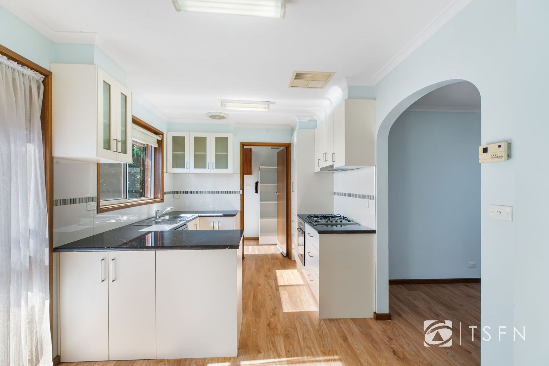 2/5 James Street, Strathdale VIC 3550, Strathdale - Thumbnail 5