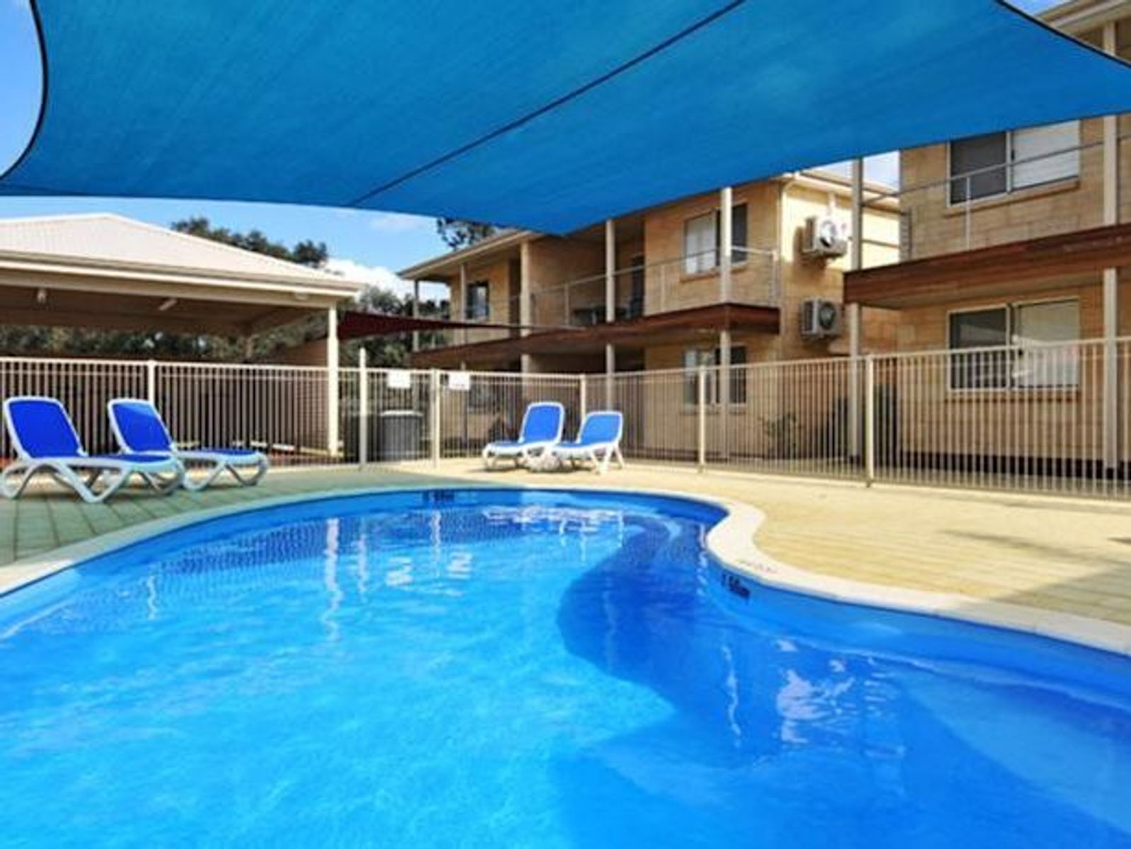5/1 Lakes Crescent, South Yunderup WA 6208