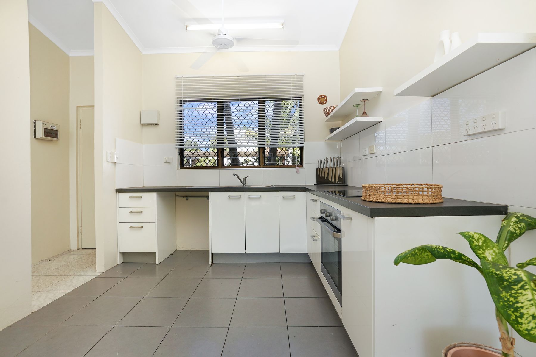 2/11 Geranium Street, The Gardens NT 0820, The Gardens - Thumbnail 4