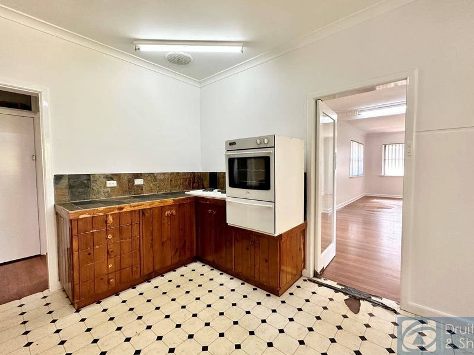 6 Dunblane Road, Floreat WA 6014, Floreat - Thumbnail 5
