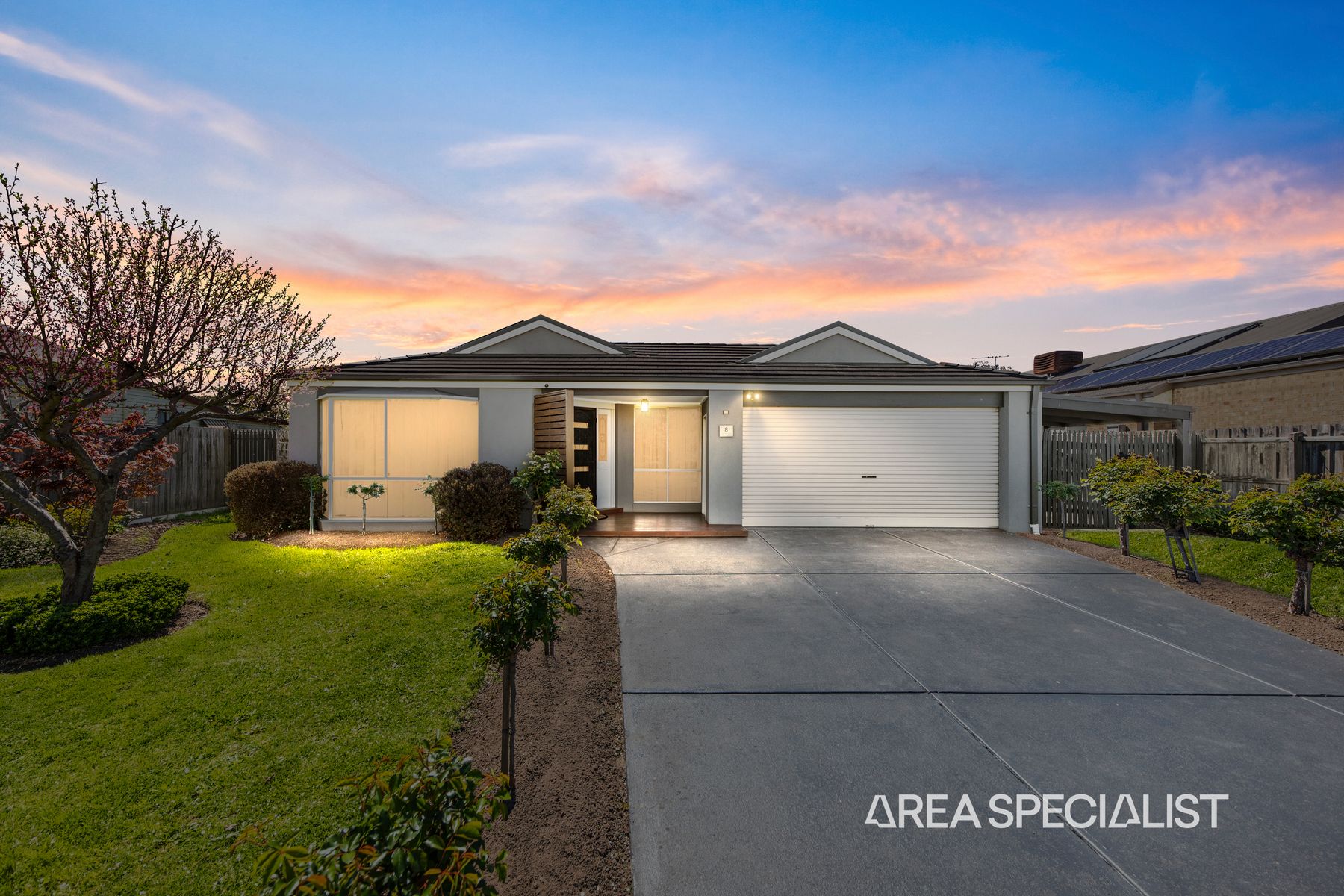 8 Tankerton Street, Lang Lang, VIC 3984, Lang Lang - Thumbnail 2