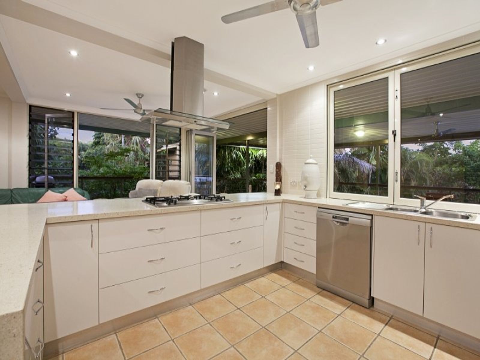 27 Lanyon Terrace, Moil NT 0810, Moil - Thumbnail 8