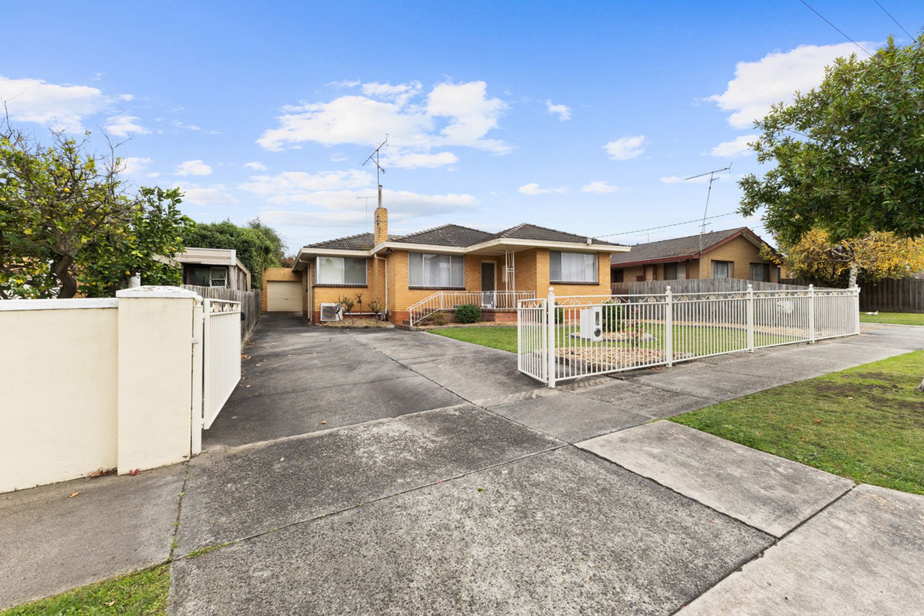 16 Rachel Way, Morwell VIC 3840, Morwell - Thumbnail 3