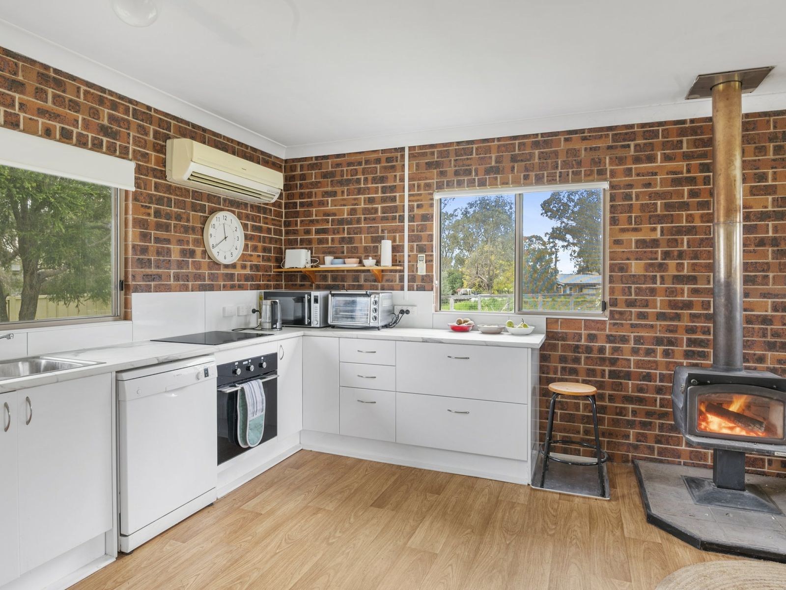 1 Howard Street, Rosenthal Heights - Thumbnail 8