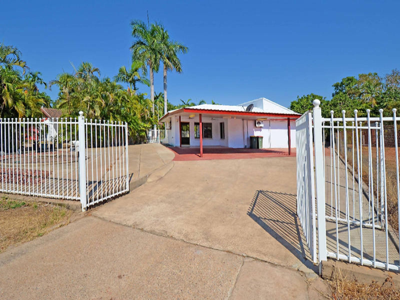 11 Cashew Court, Karama NT 0812, Karama - Thumbnail 2