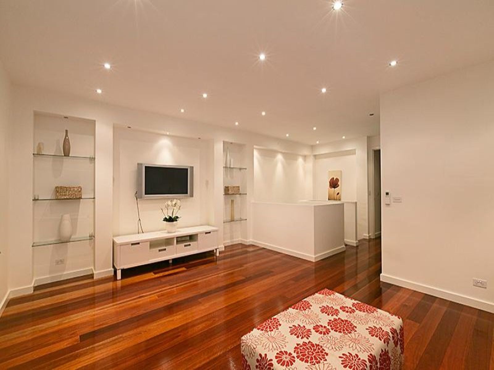93 Fawkner Street, Aberfeldie - Thumbnail 4