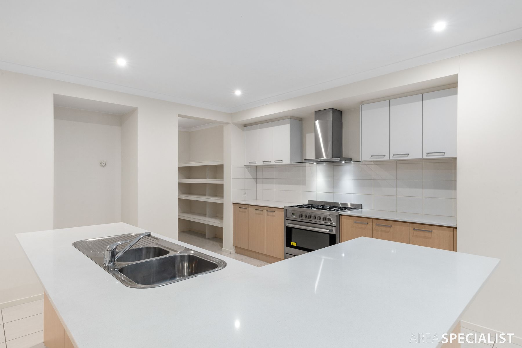 126 Bondi Parade, Point Cook, VIC 3030, Point Cook - Thumbnail 7