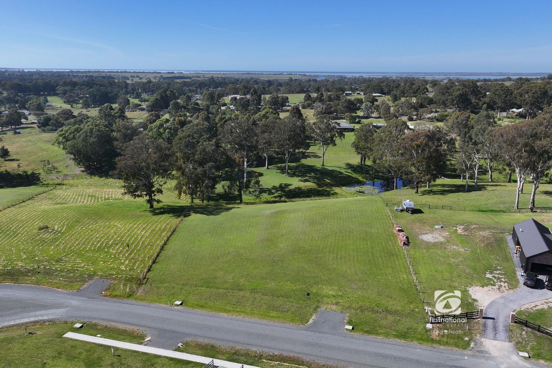 76 Wombat Close, Nicholson VIC 3882, Nicholson - Thumbnail 2