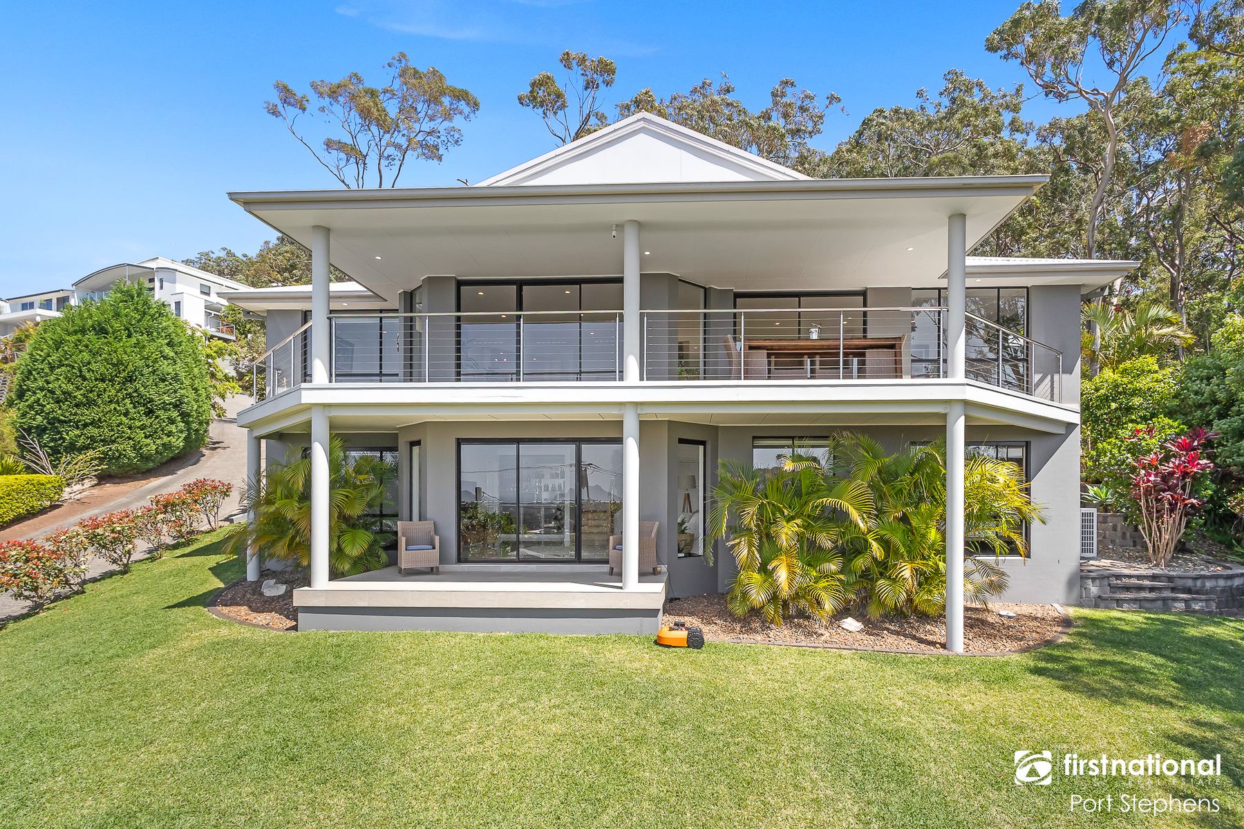 27 Tareebin Road, Nelson Bay NSW 2315, Nelson Bay - Thumbnail 2