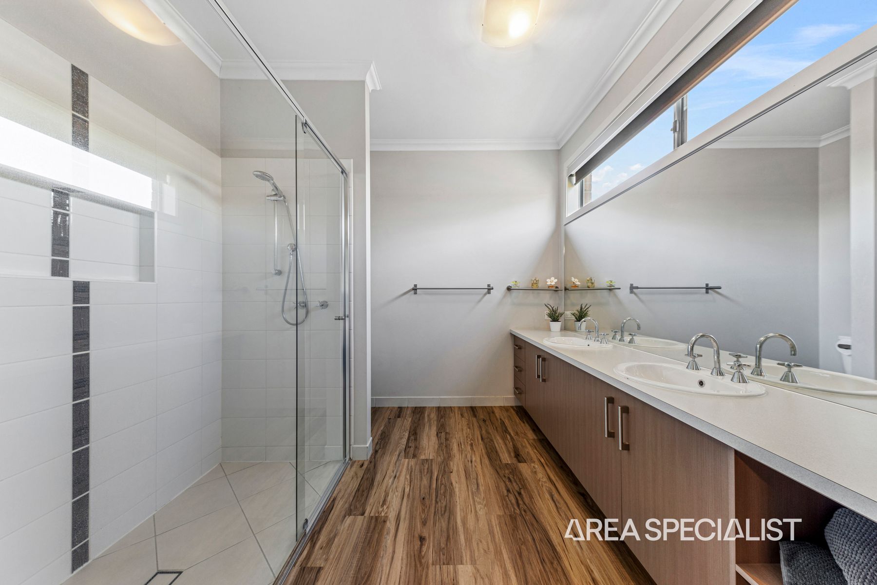 55 Winneke Way, Pakenham, VIC 3810, Pakenham - Thumbnail 6