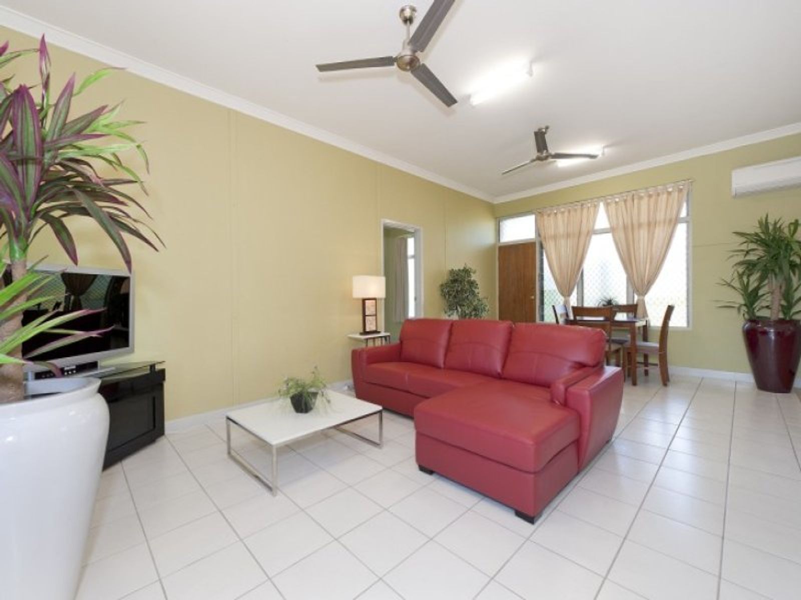 8/3 Quandong Crescent, Nightcliff NT 0810, Nightcliff - Thumbnail 2