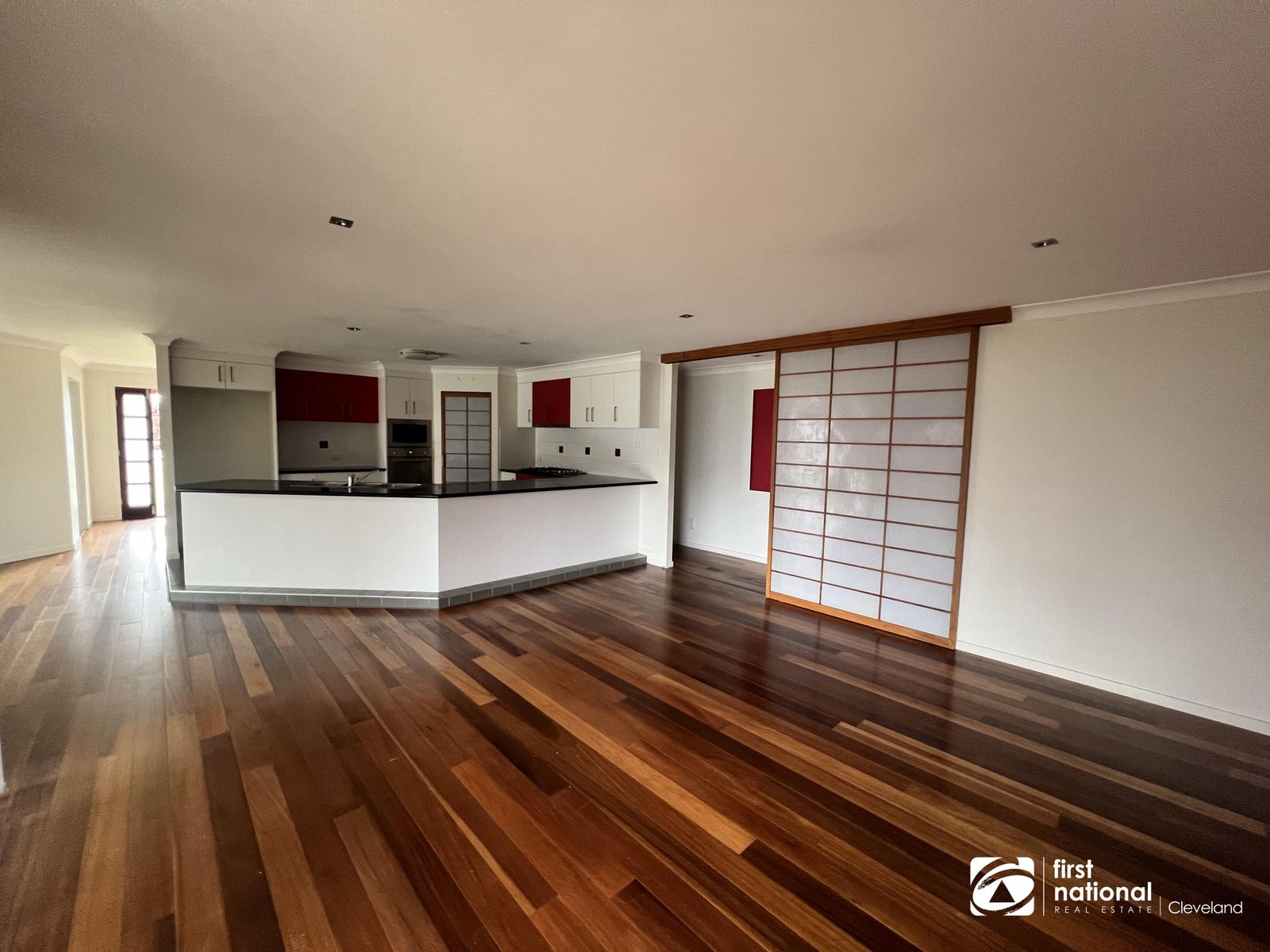 54 Thornlands Road, Thornlands QLD 4164, Thornlands - Thumbnail 2