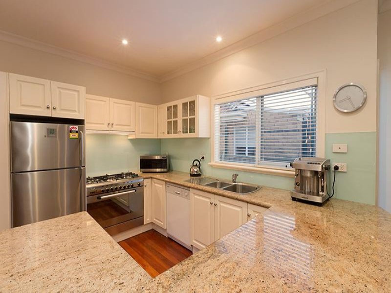 22 Elliott Street, Ascot Vale - Thumbnail 6