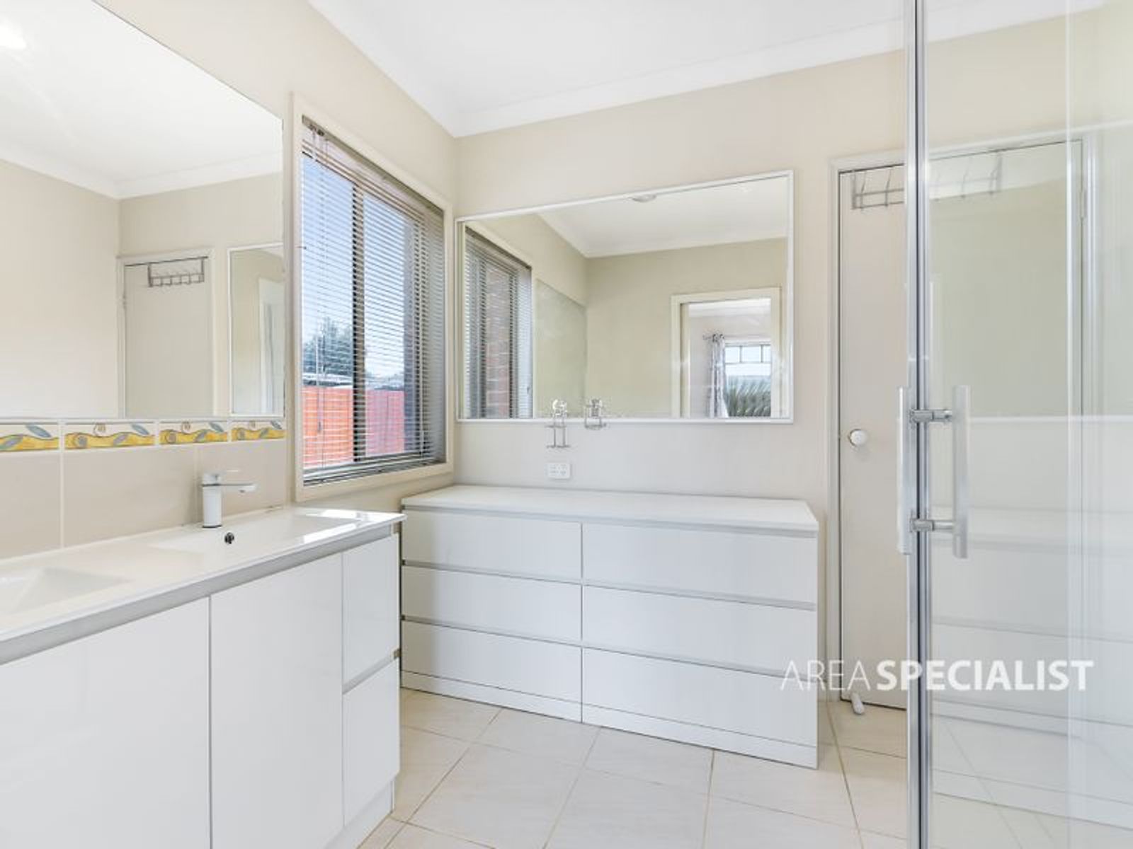 9 Malfoy Mews, Cranbourne West, VIC 3977, Cranbourne West - Thumbnail 8
