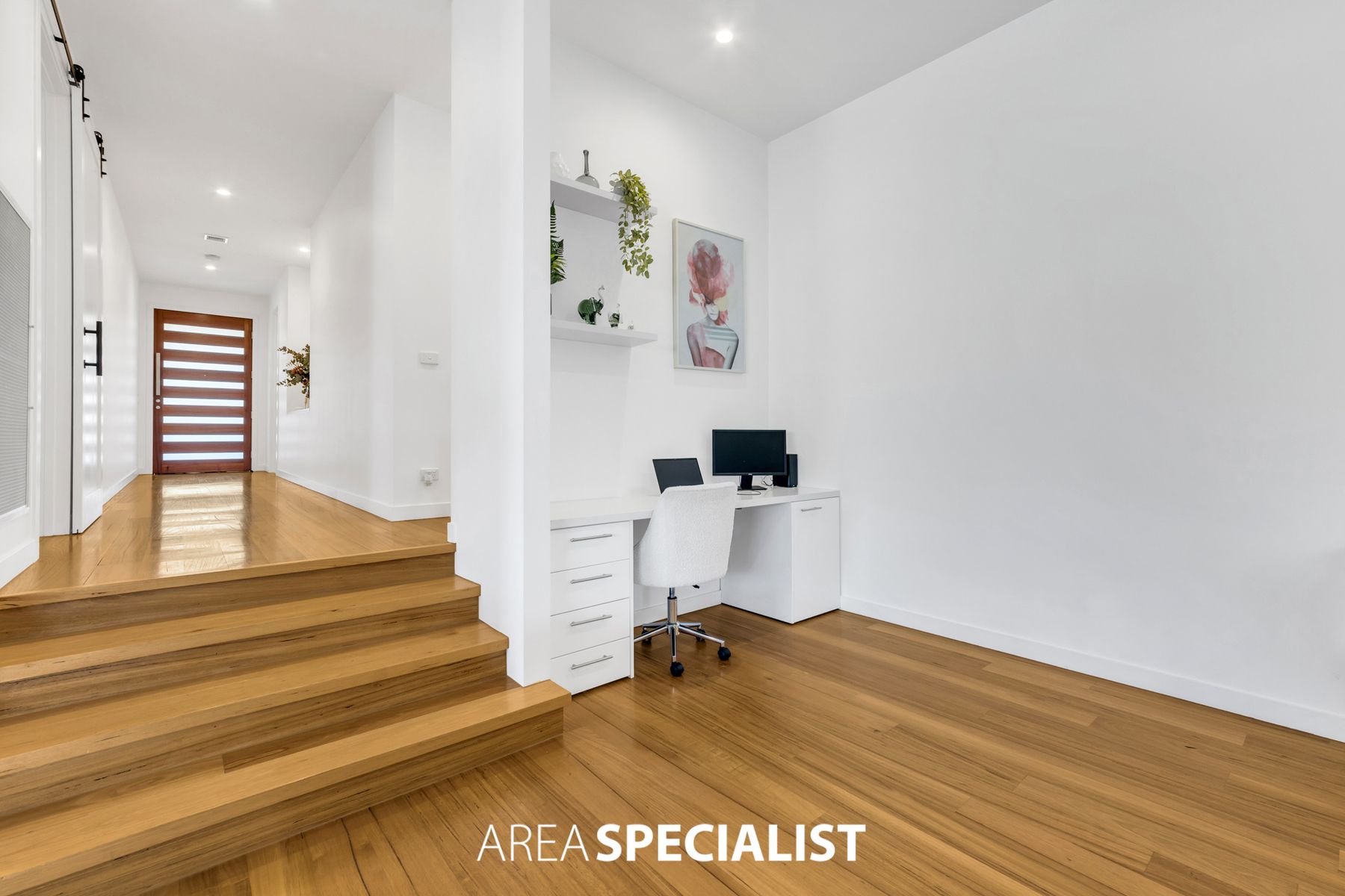 20 Grattan Way, Pakenham, VIC 3810, Pakenham - Thumbnail 4