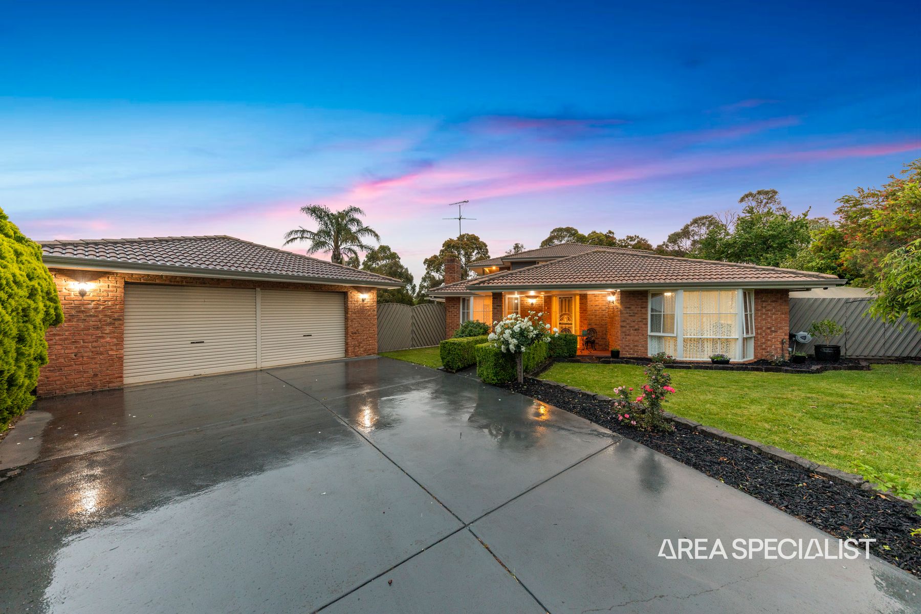 3 Kylie Court, Pakenham, VIC 3810, Pakenham - Thumbnail 2