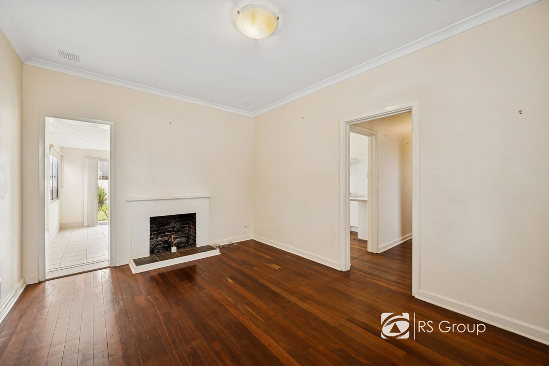 6 Strathearn Road, Forrestfield WA 6058, Forrestfield - Thumbnail 7