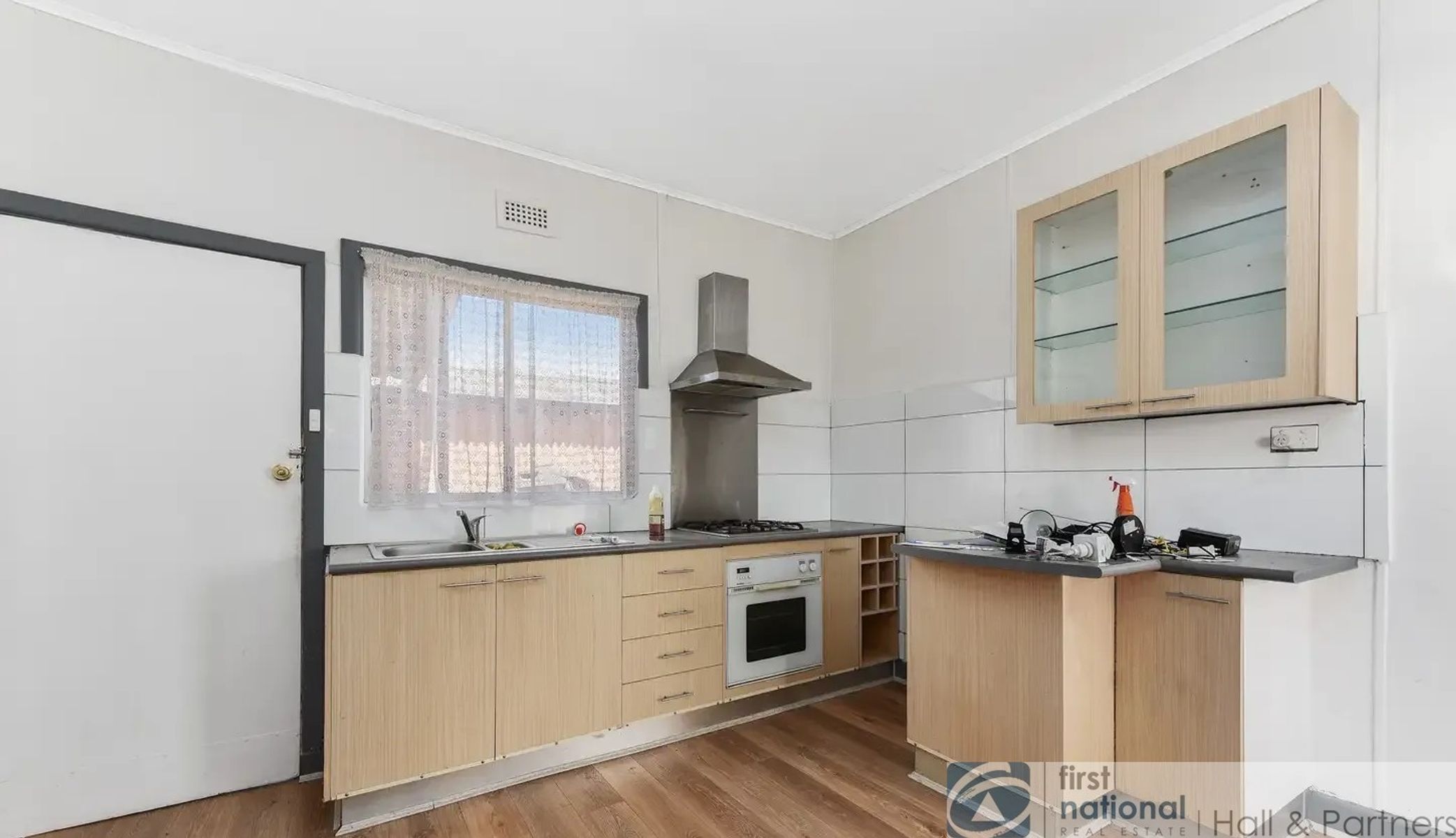 98 Athol Road, Springvale South VIC 3172, Springvale South - Thumbnail 2