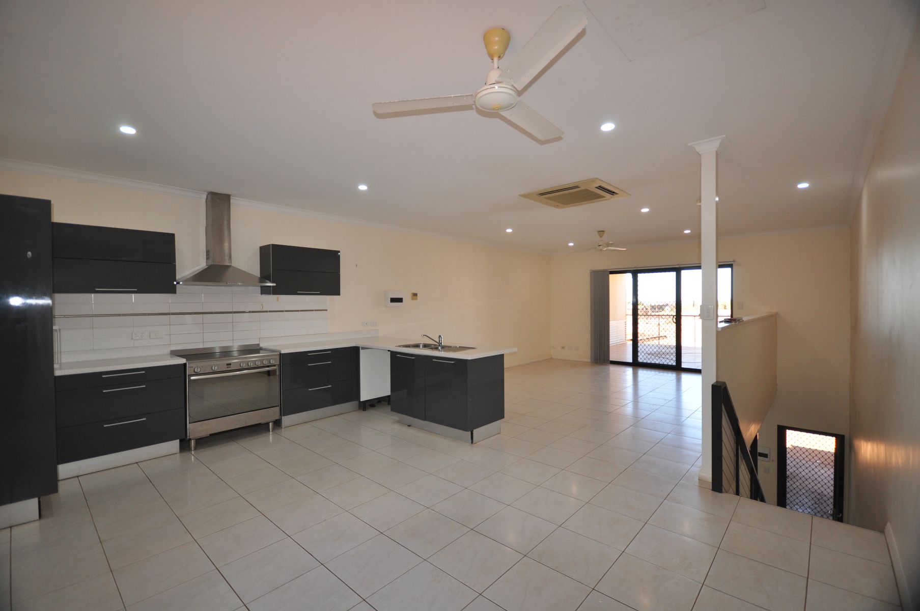 6/79 Kingsmill Street, Port Hedland WA 6721, Port Hedland - Thumbnail 3