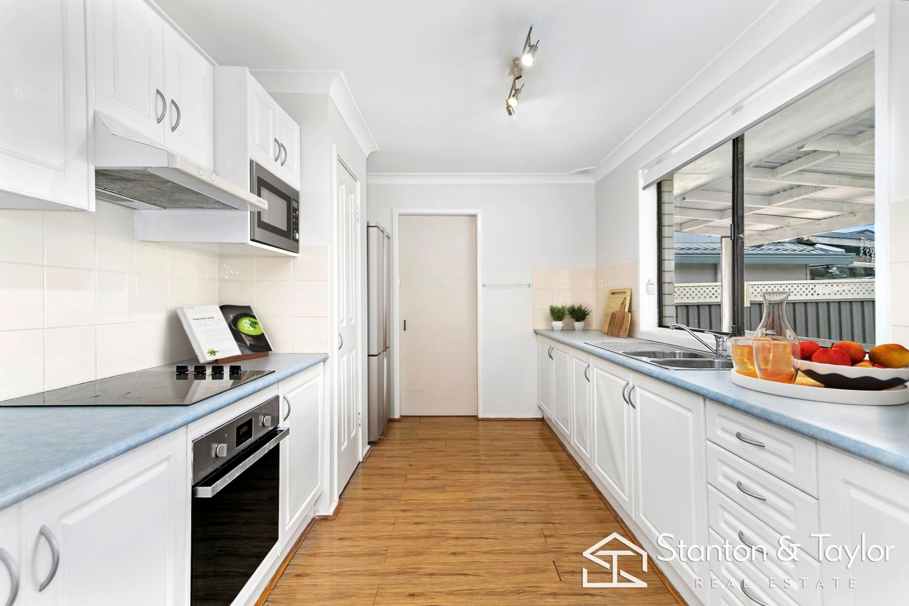 28 Greenway Drive, South Penrith - Thumbnail 5