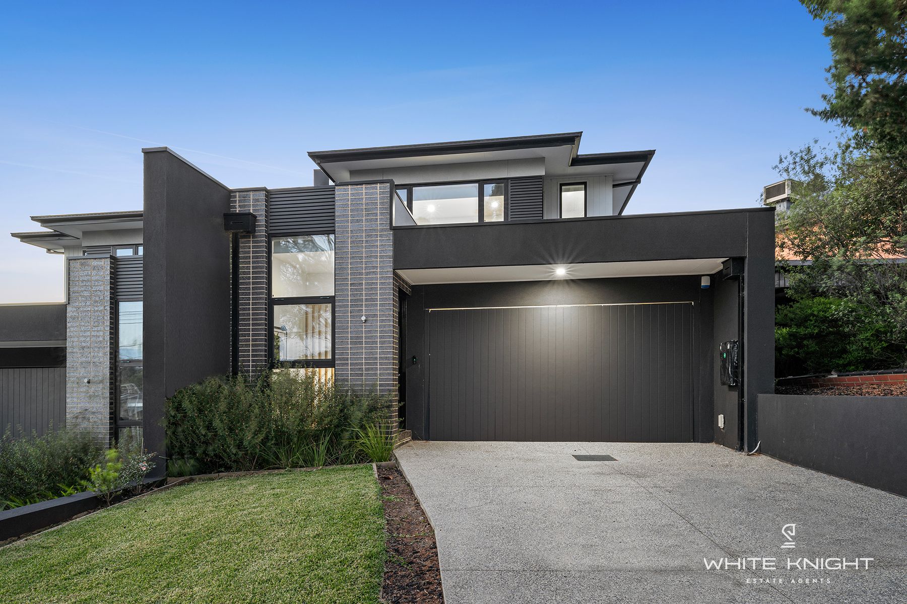 29A Brentwood Drive, AVONDALE HEIGHTS