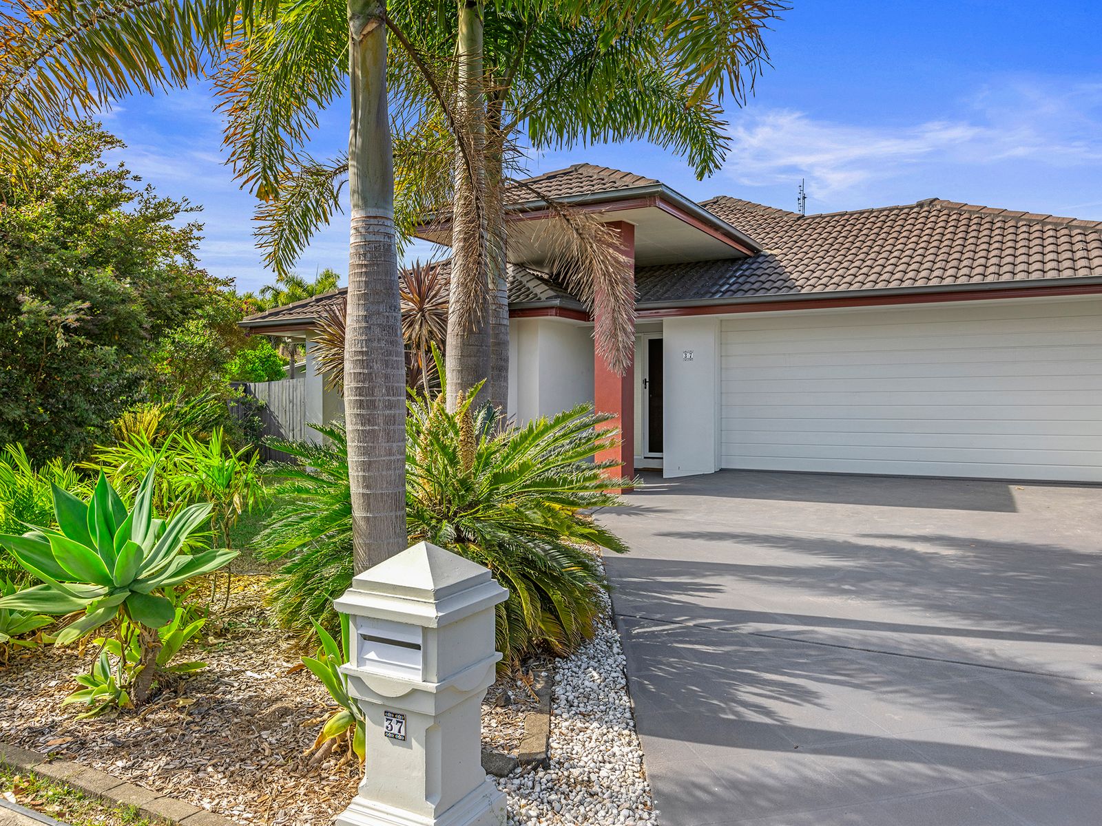 37 Leea Street, Sippy Downs QLD 4556, Sippy Downs - Thumbnail 2