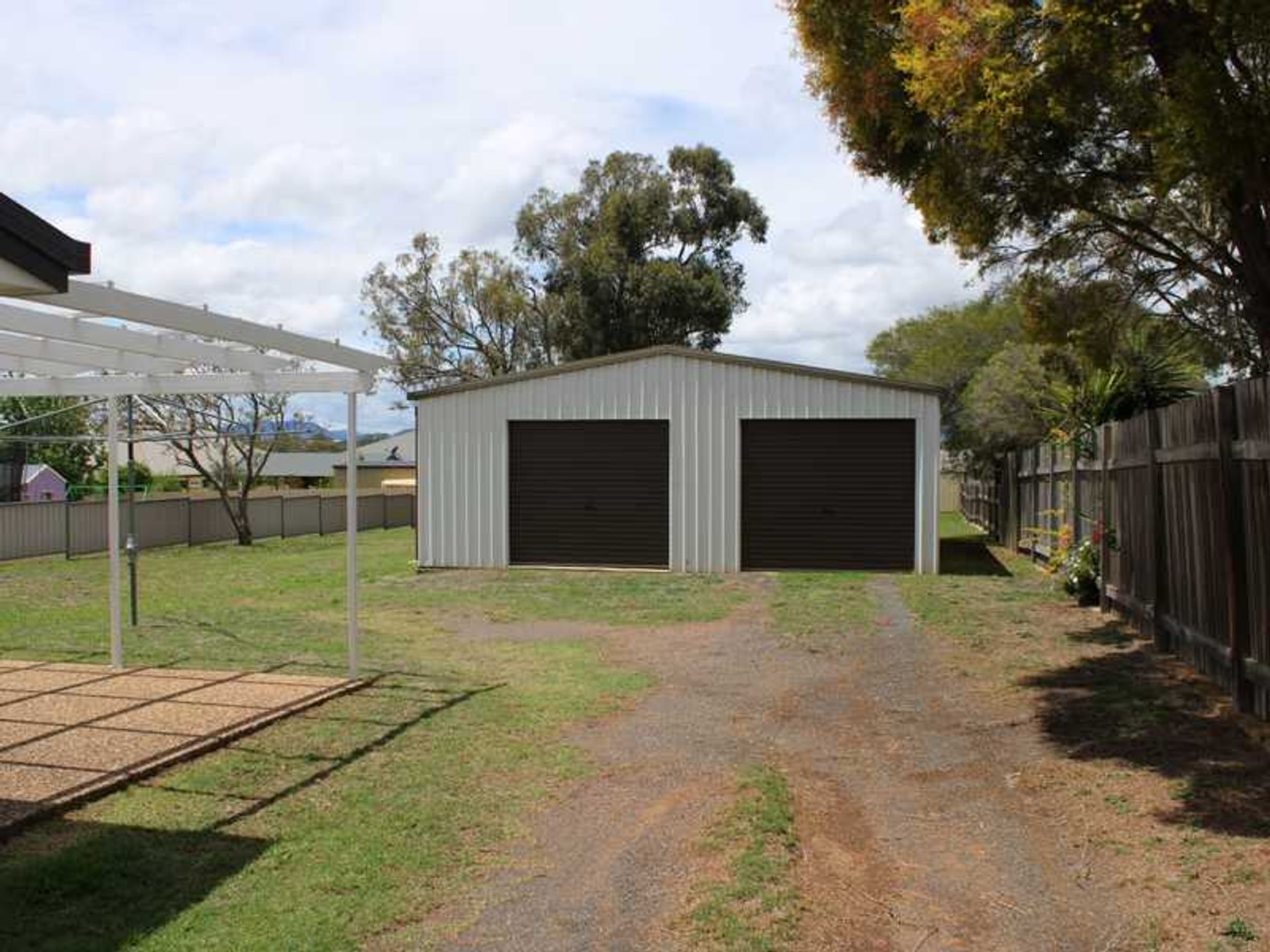 12 Ross Street, Warwick - Thumbnail 7