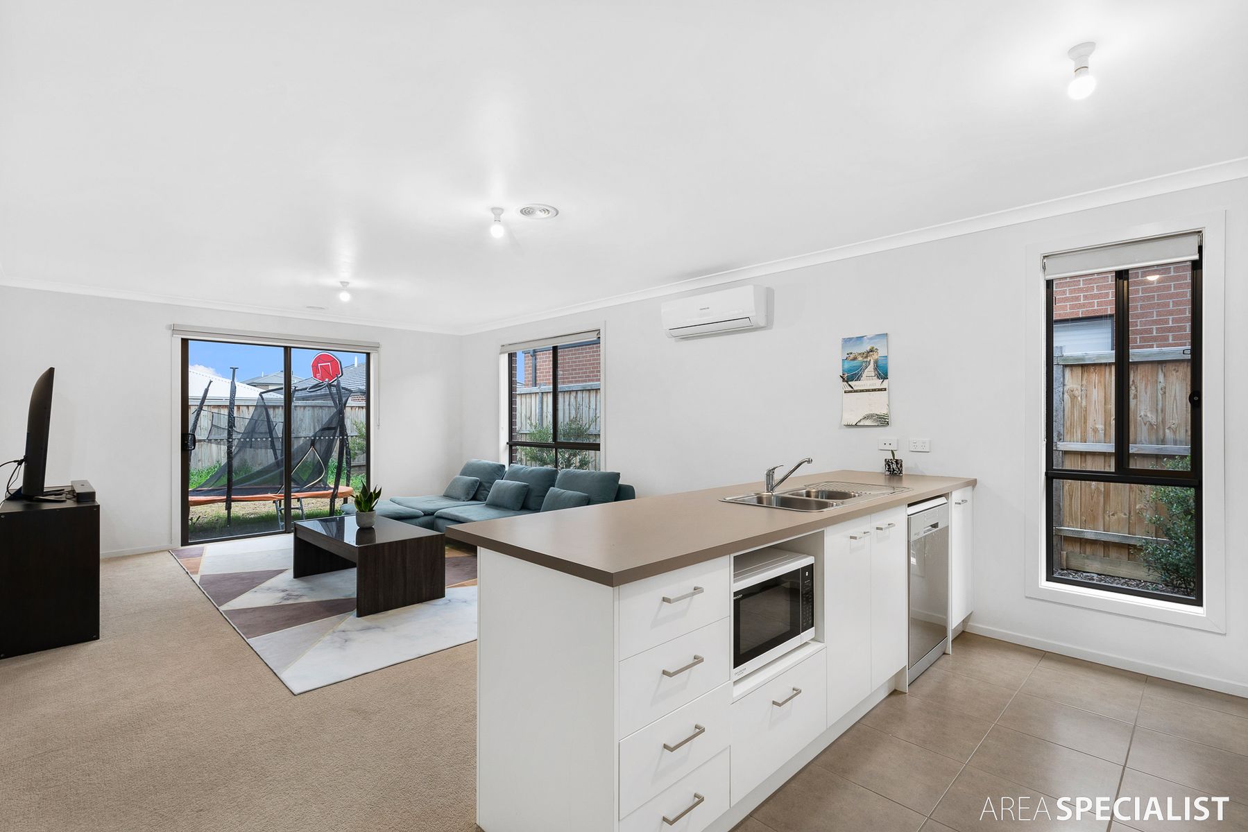 71 Wagner Drive, Werribee, VIC 3030, Werribee - Thumbnail 6