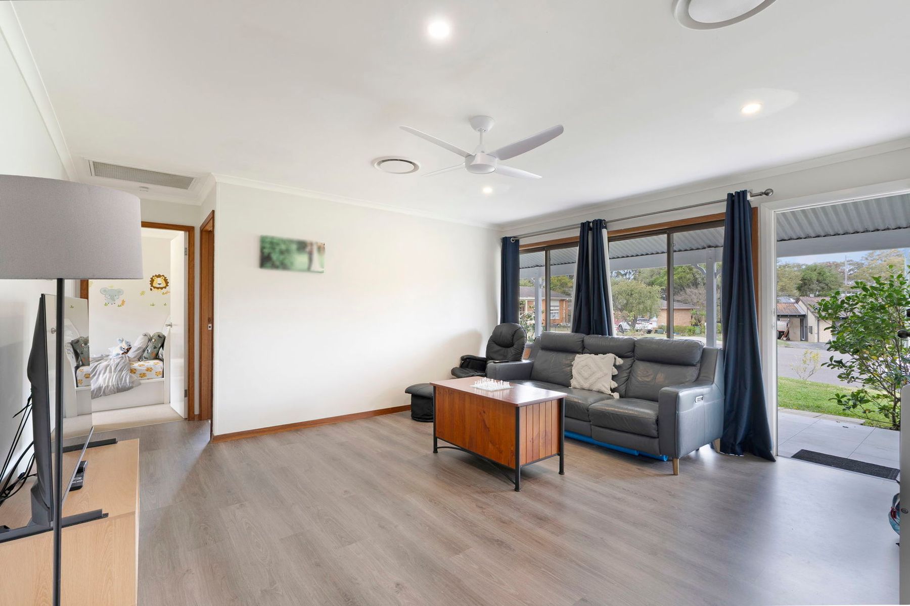 3 Paul Place, Gorokan NSW 2263, Gorokan - Thumbnail 2