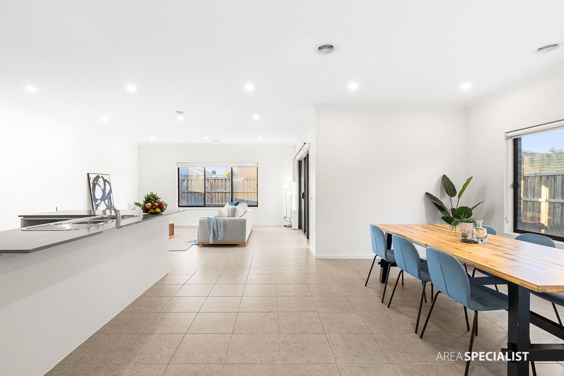 20 Winterberry Road, Point Cook, VIC 3030, Point Cook - Thumbnail 7