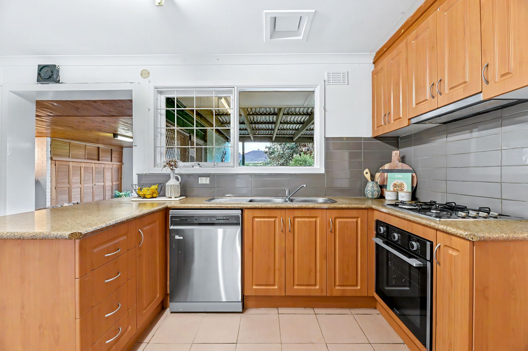 11 Wooltana Road, Keysborough, Keysborough - Thumbnail 5