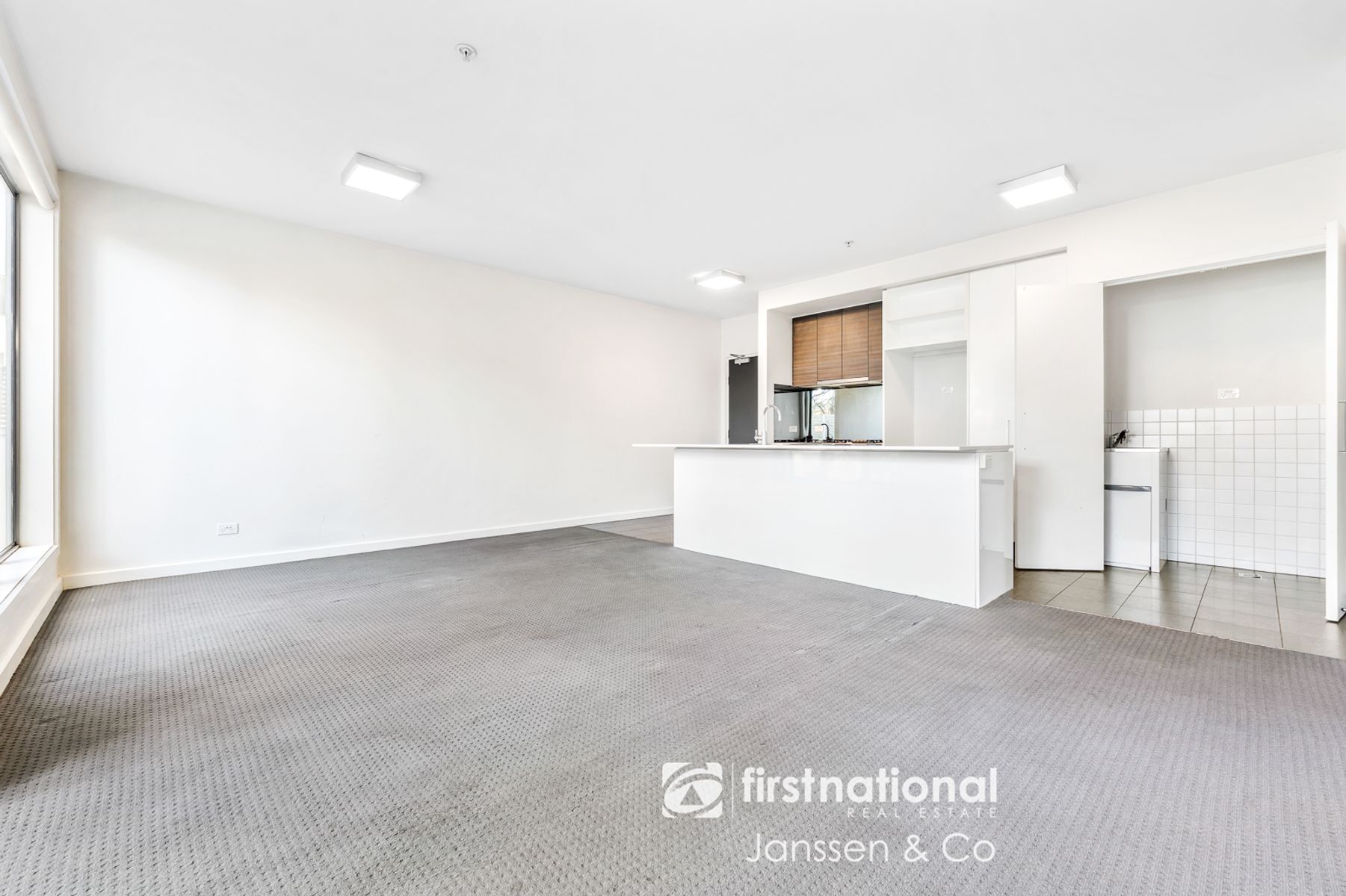 109/8 Yarra Bing Crescent, Burwood VIC 3125, Burwood - Thumbnail 3