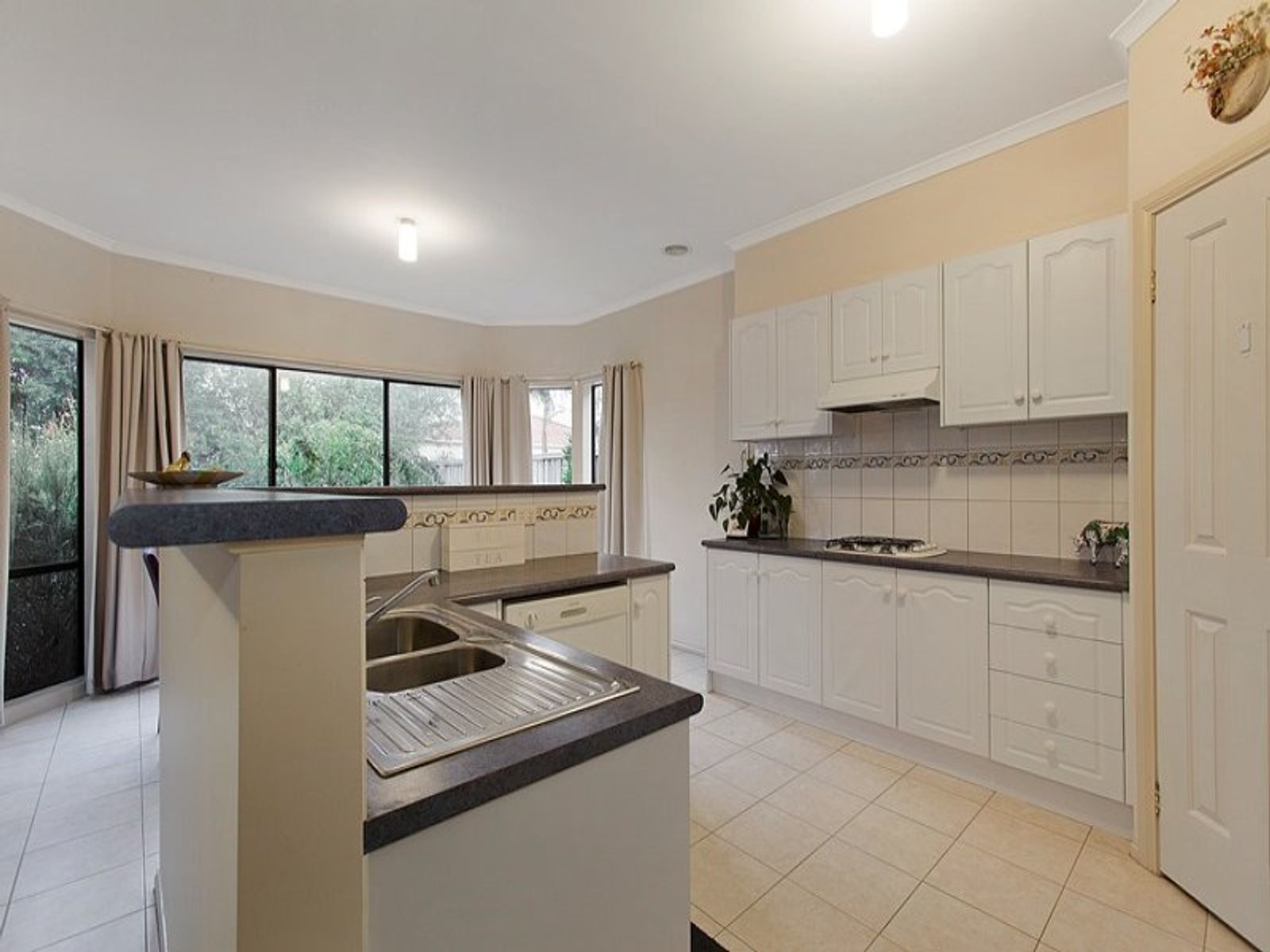 13 Atlantis Court, Aspendale Gardens, VIC 3195, Aspendale Gardens - Thumbnail 3