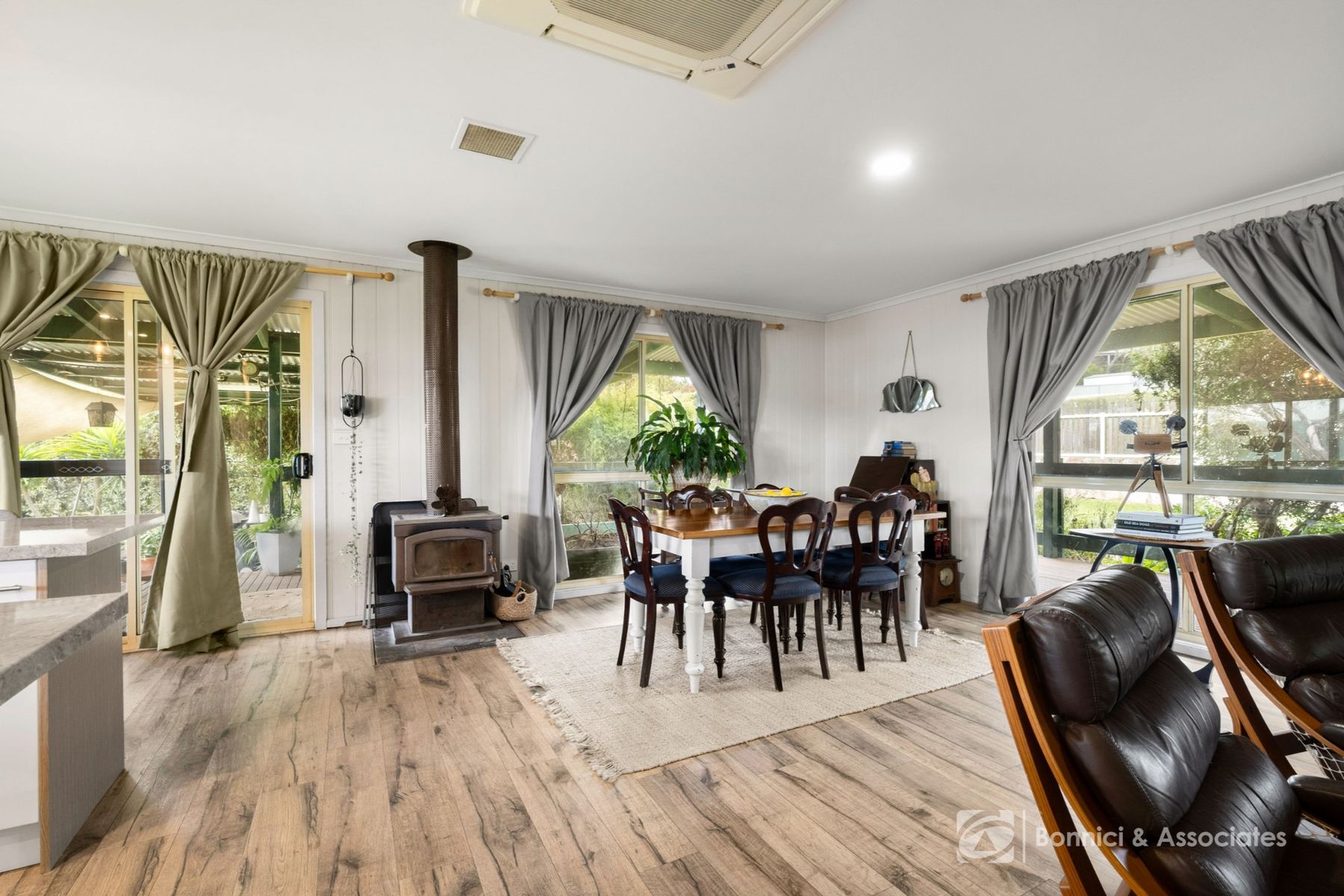 13a Buckland Gap Road, Beechworth VIC 3747, Beechworth - Thumbnail 4