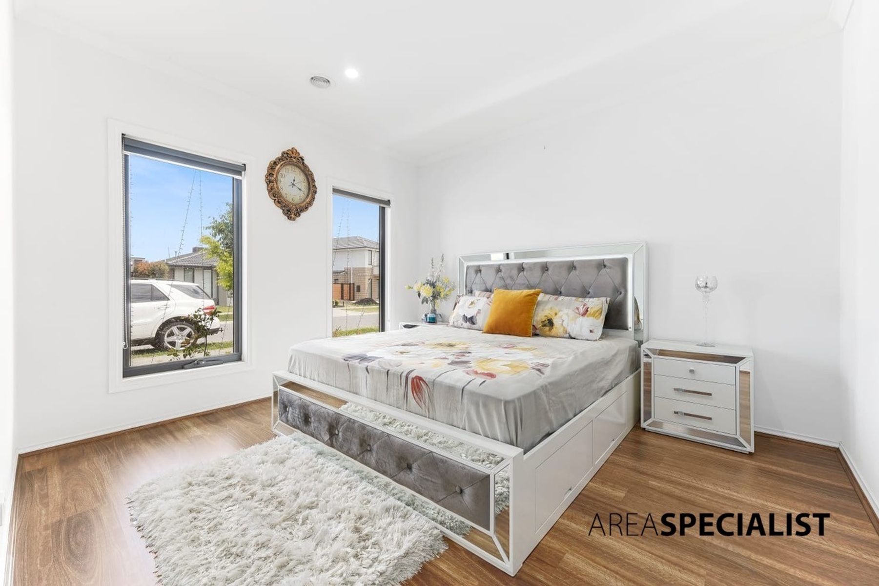 40 Bernardins Street, Clyde North, VIC 3978, Clyde North - Thumbnail 4