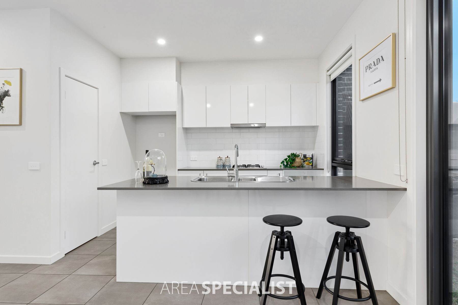 82A Hutchinson Drive, Lynbrook, VIC 3975, Lynbrook - Thumbnail 6