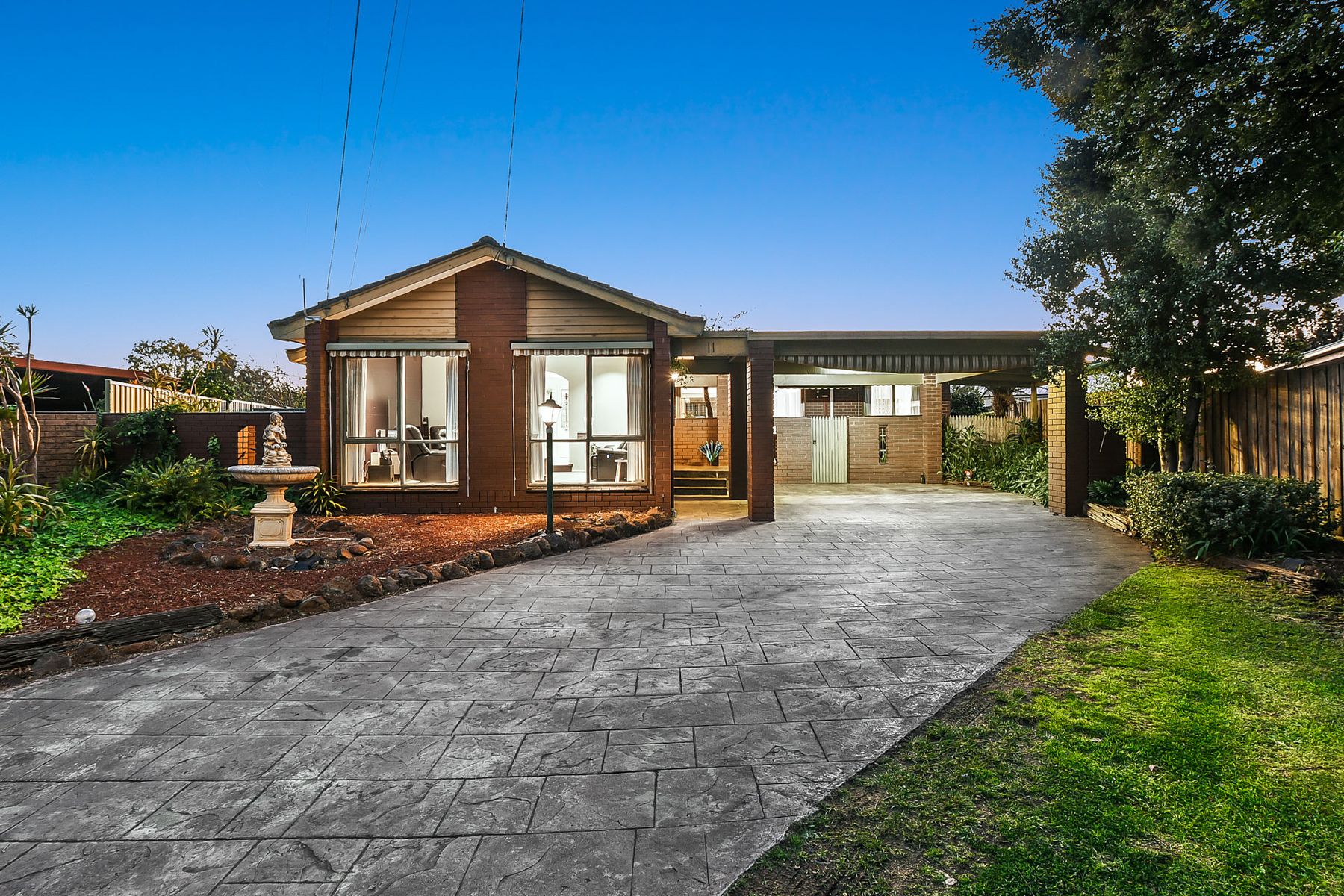 11 Rowena Court, Keysborough, VIC 3173, Keysborough - Thumbnail 2