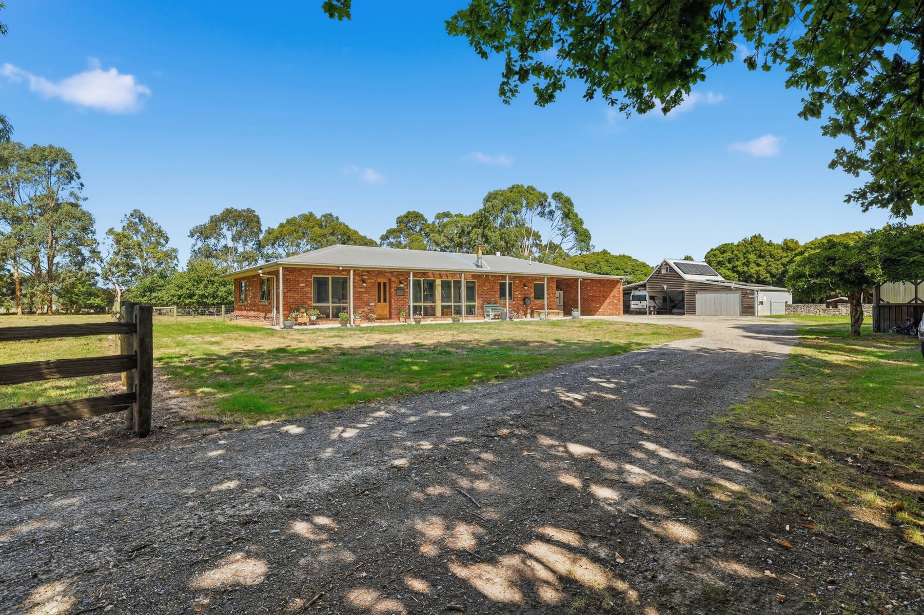 230 Lower Franklin Road, Foster - Image 1