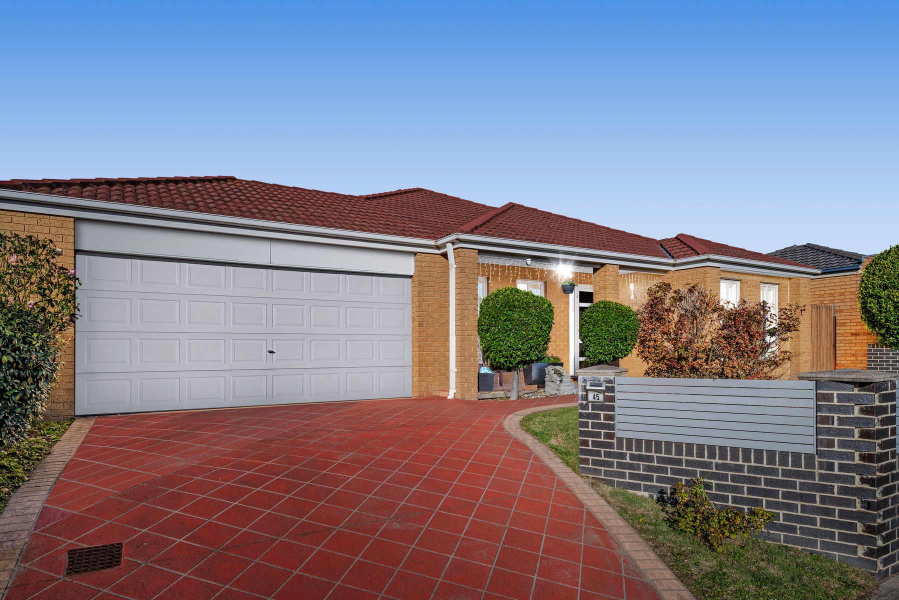 45 Beethoven Drive, Narre Warren South, VIC 3805, Narre Warren South - Thumbnail 2