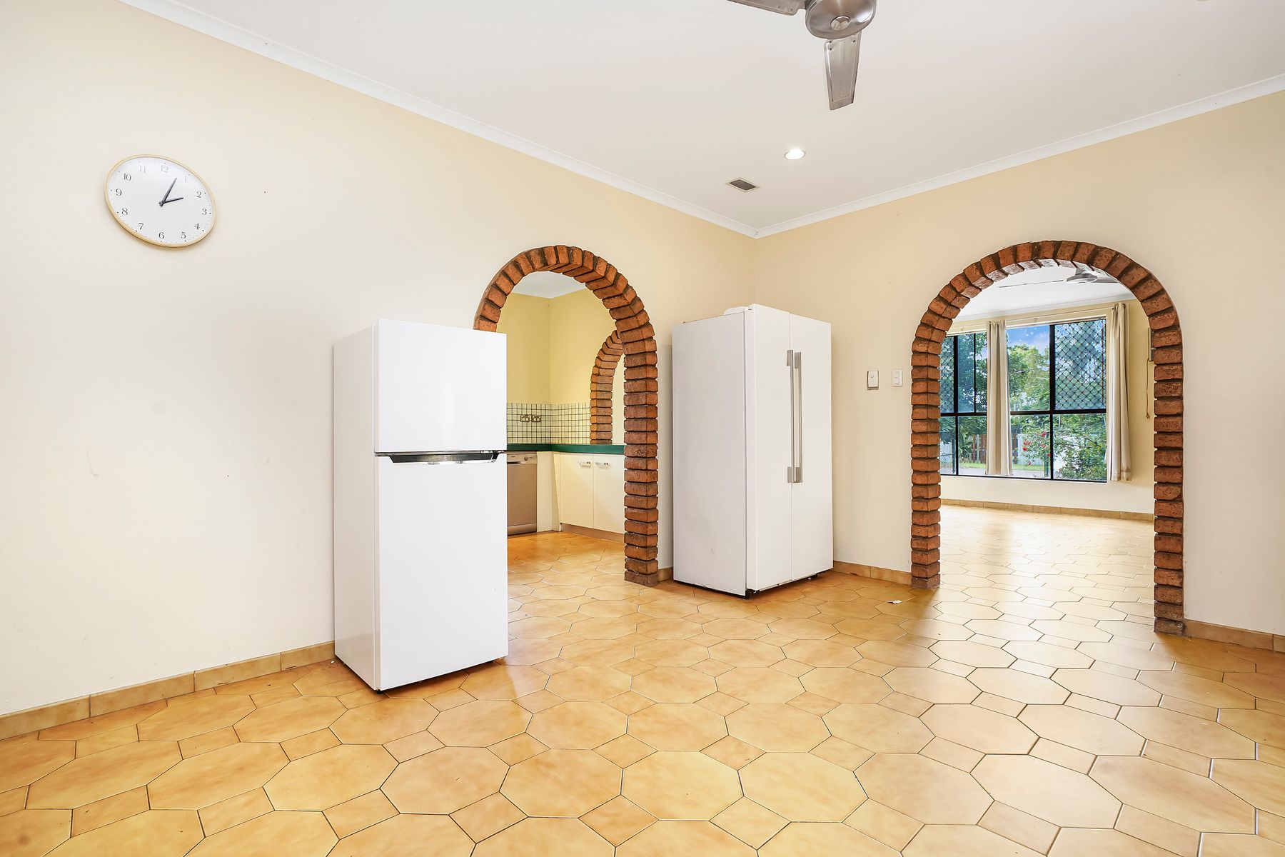 7 Lippia Court, Karama, NT 0812, Karama - Thumbnail 3