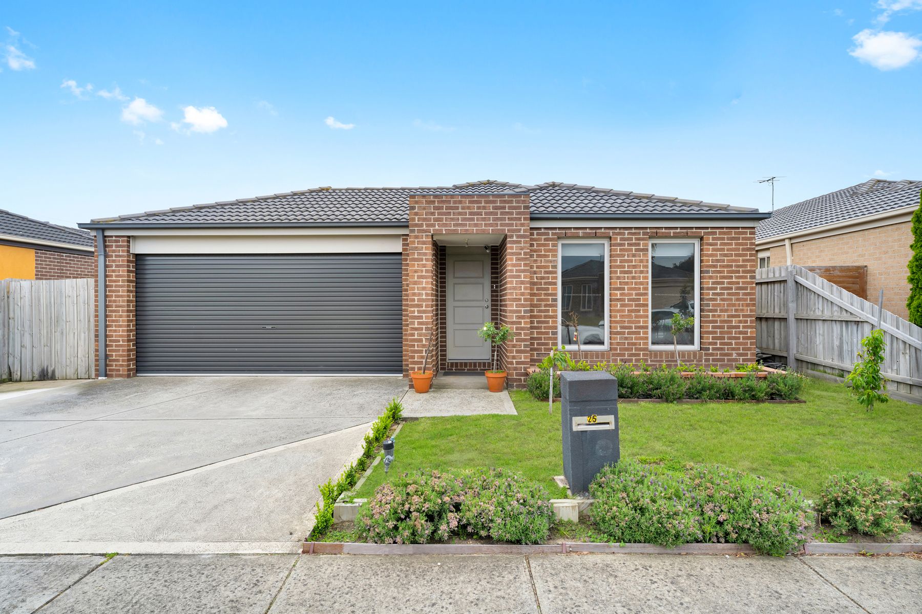25 Myhaven Circuit, Carrum Downs, VIC 3201, Carrum Downs - Thumbnail 2