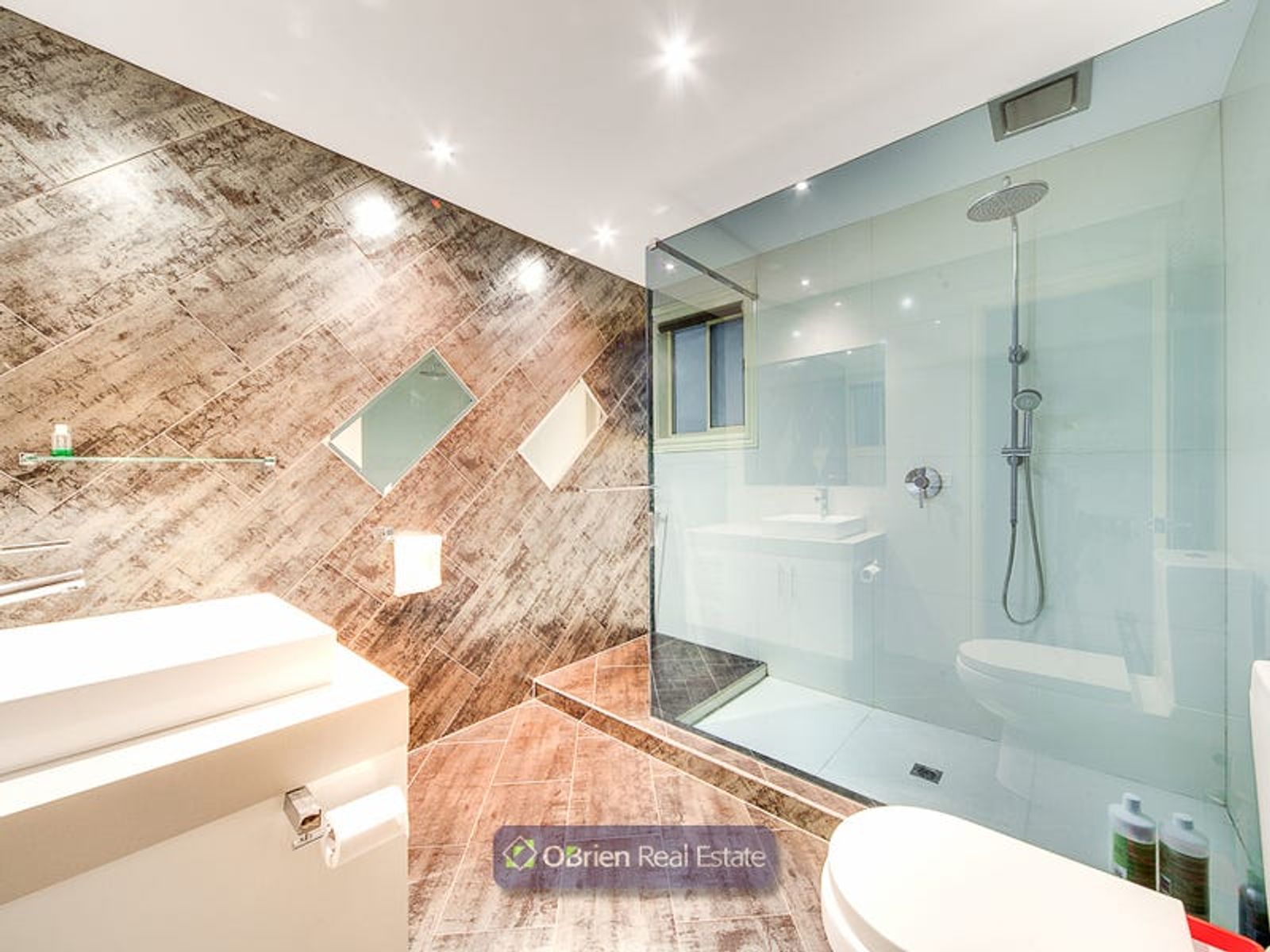 15 Nicholson Close, Endeavour Hills, VIC 3802, Endeavour Hills - Thumbnail 5