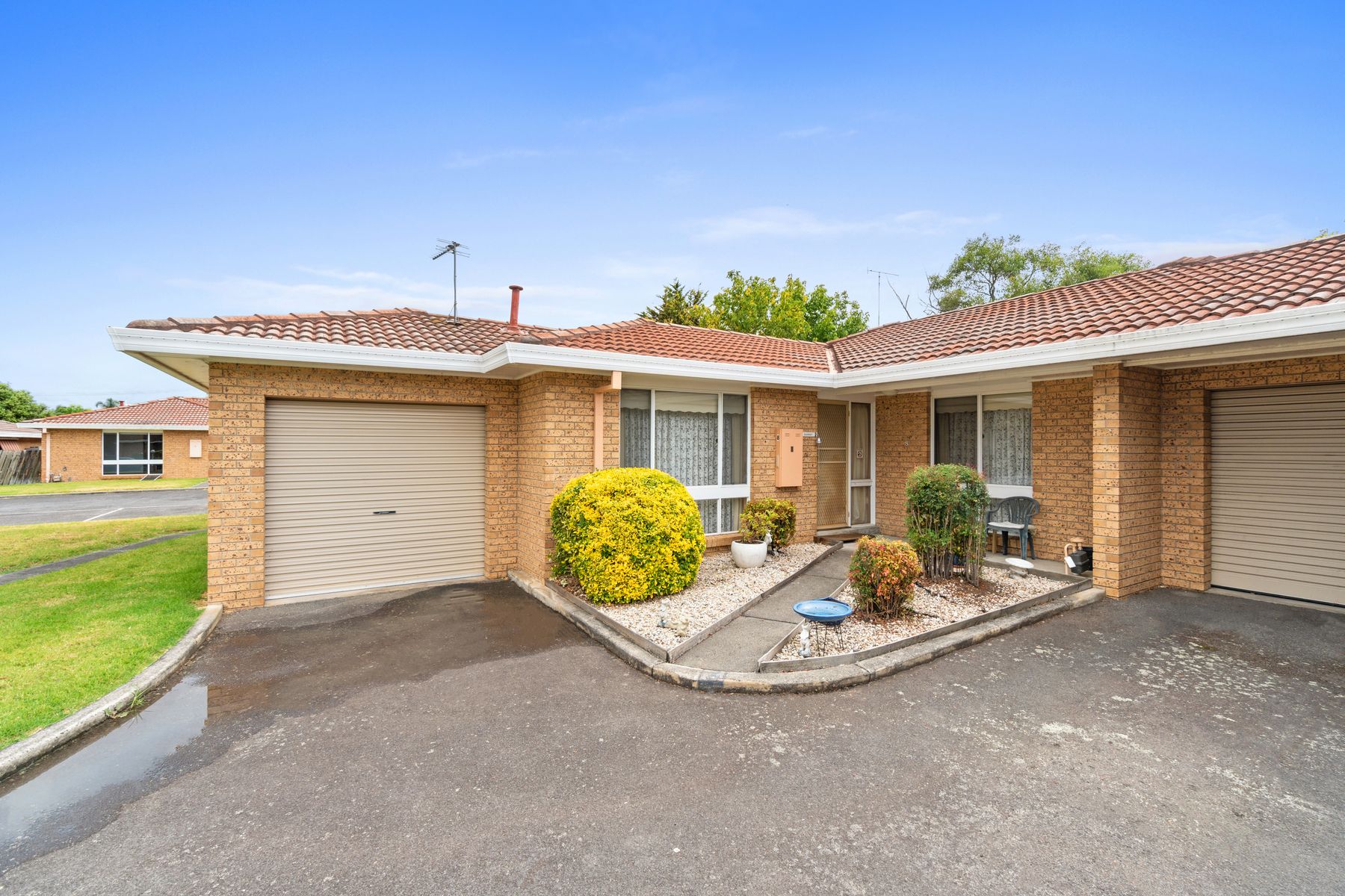 8/11 Clift Court, Traralgon VIC 3844 - Image 1