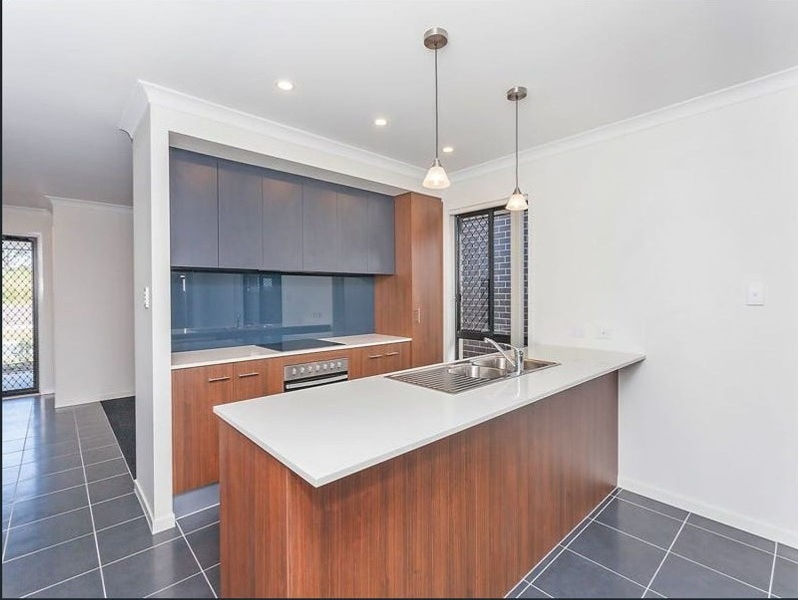 51 Wollombi Avenue, Ormeau Hills, QLD 4208, Ormeau Hills - Thumbnail 4