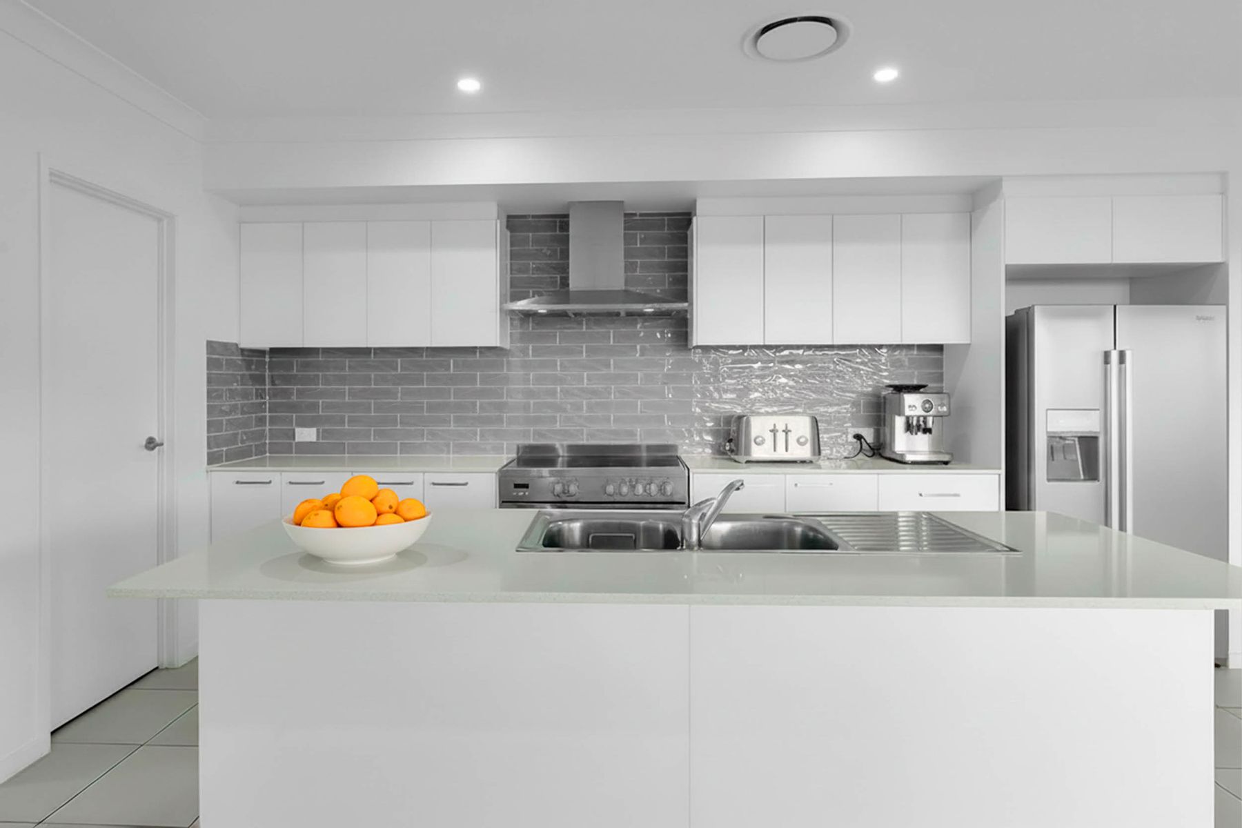 4 Bruce Street, Gleneagle QLD 4285, Gleneagle - Thumbnail 4