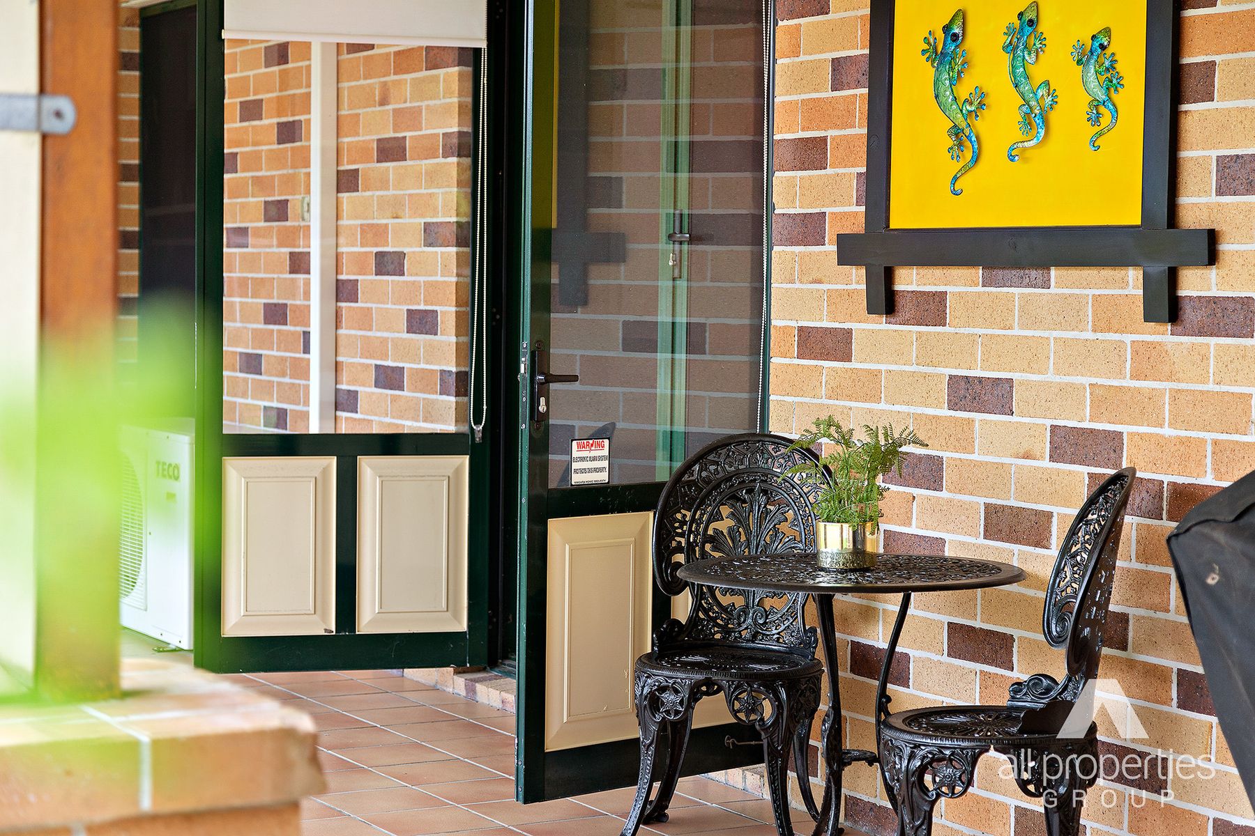186 Mildura Drive, Helensvale QLD 4212, Helensvale - Thumbnail 5