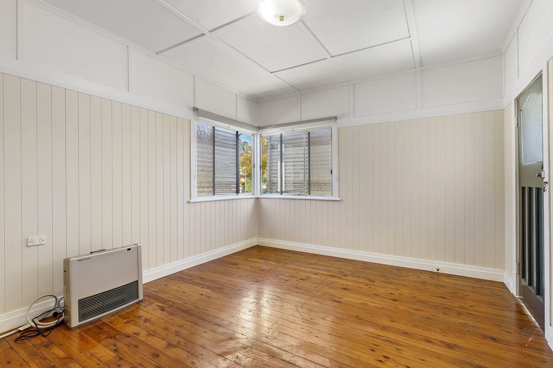 38 Cay Street, Newtown QLD 4350, Newtown - Thumbnail 3